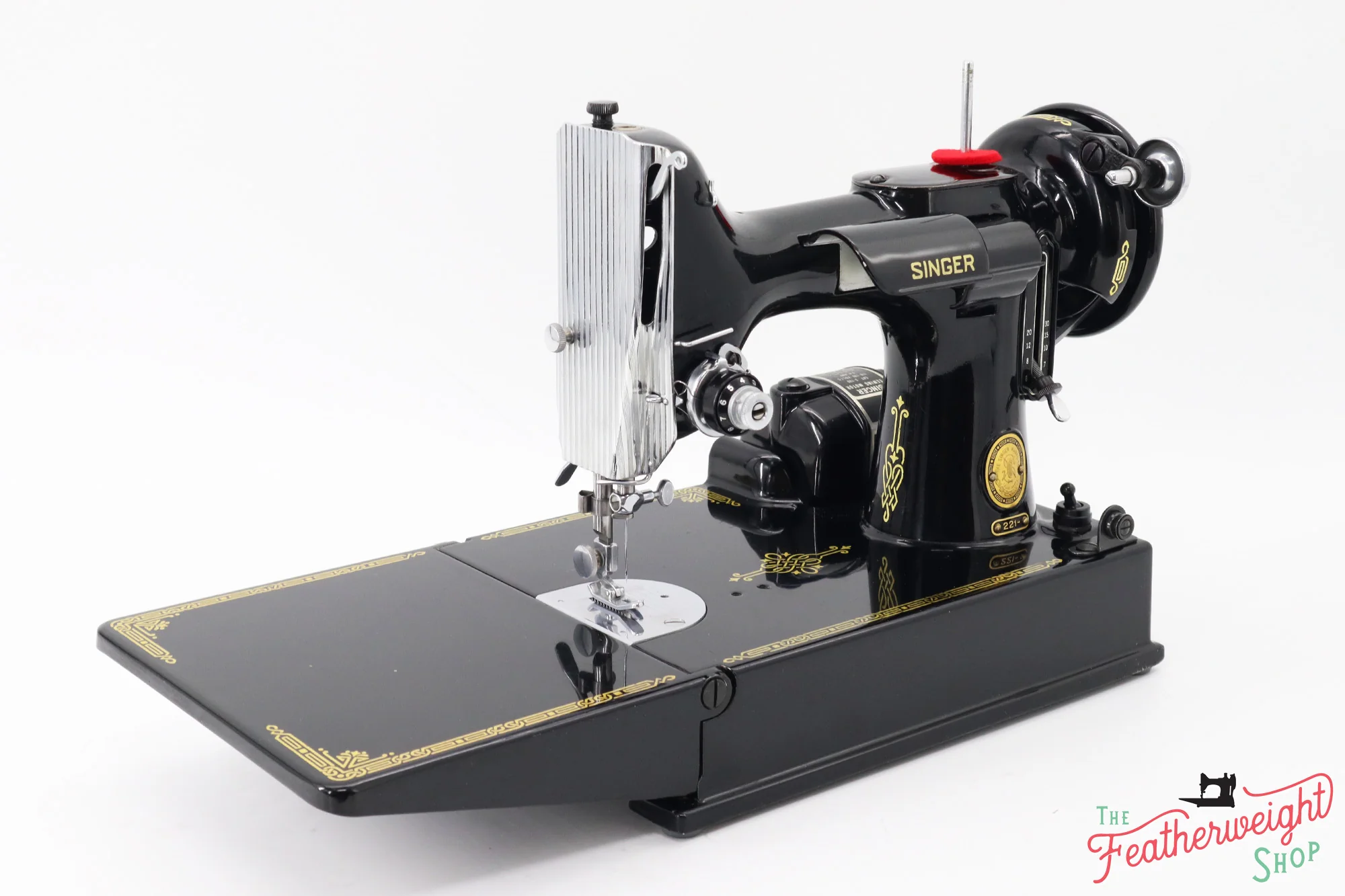 Singer Featherweight 221 Sewing Machine - AL560*** - 1953 - Image 3