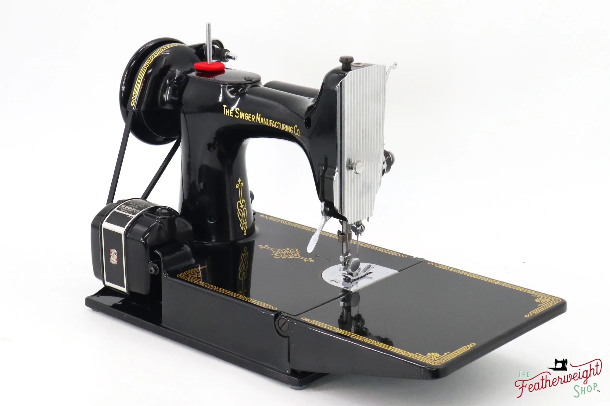 Singer Featherweight 221 Sewing Machine, AL567*** - 1953 - Image 5