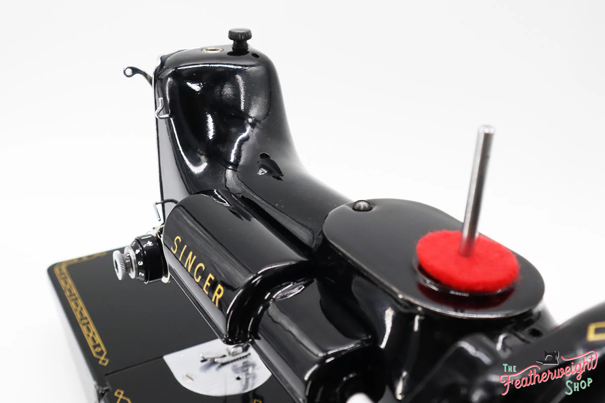 Singer Featherweight 221 Sewing Machine, AL709*** - Image 14