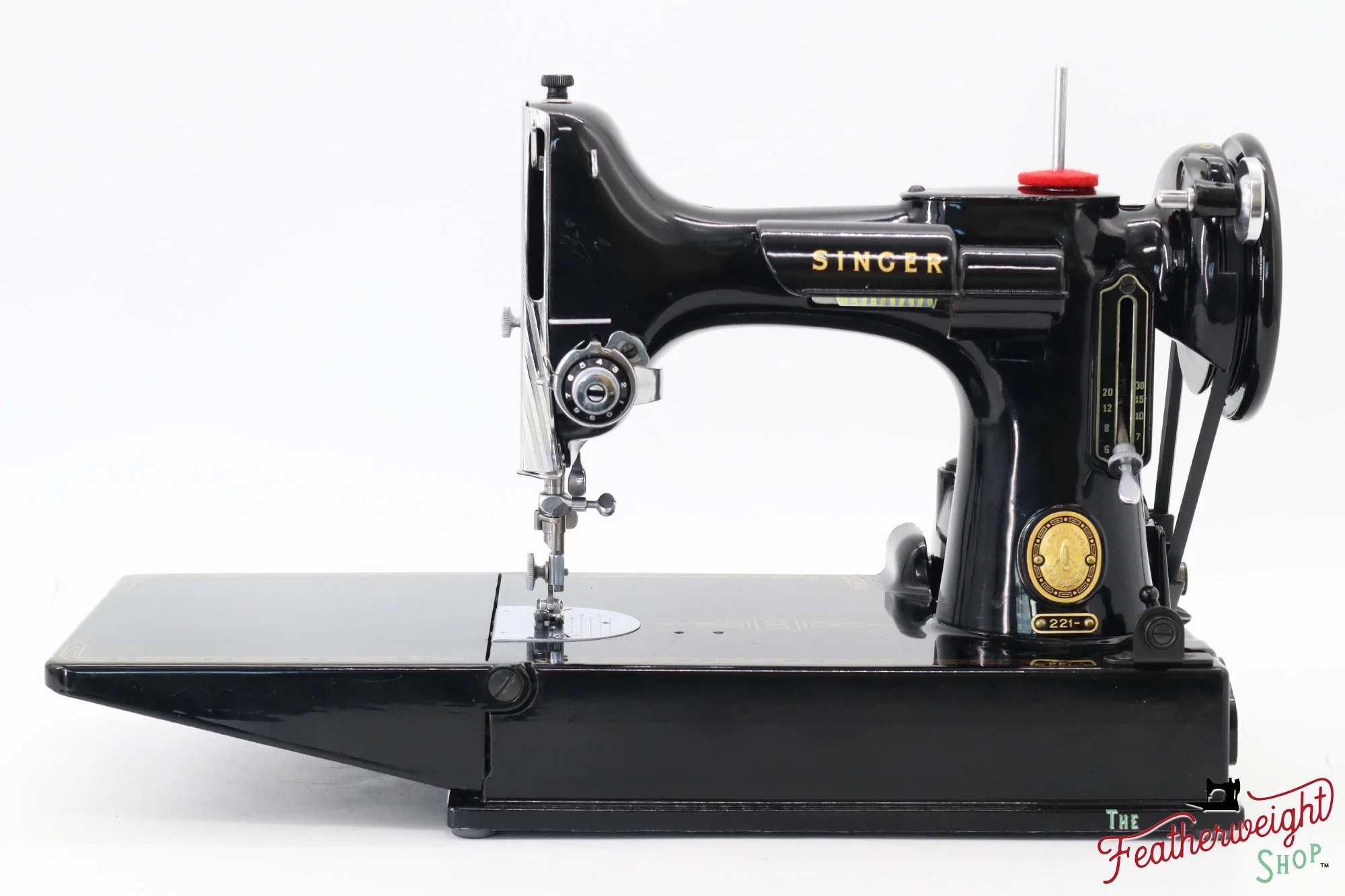 Singer Featherweight 221 Sewing Machine, AL715*** - 1954 - Image 2