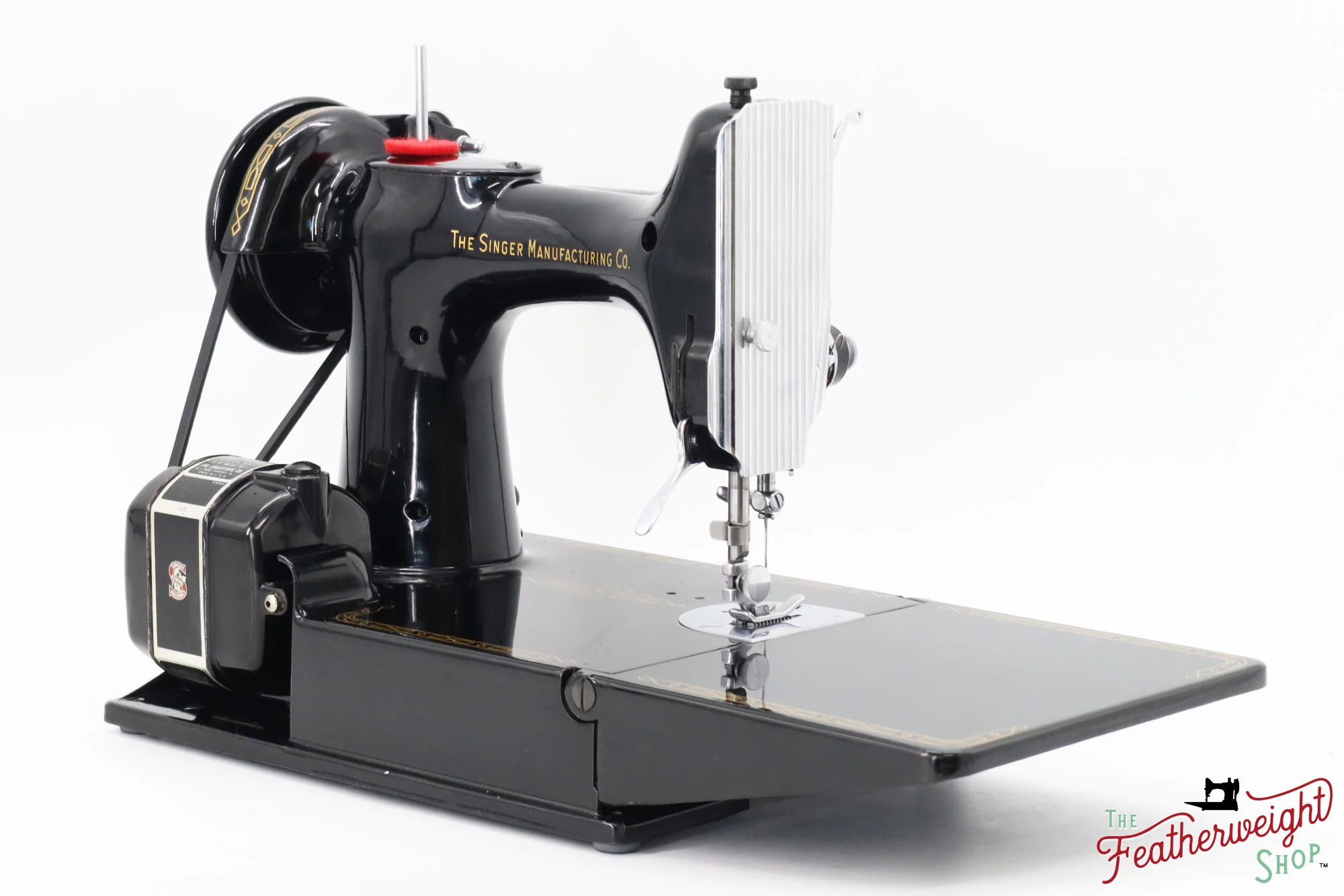 Singer Featherweight 221 Sewing Machine, AL715*** - 1954 - Image 5
