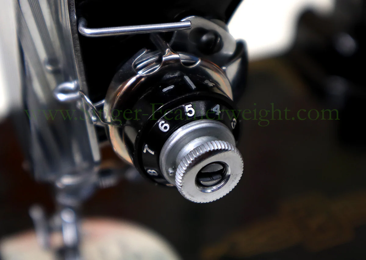 Singer Featherweight 221 Sewing Machine, AL716*** - Image 14