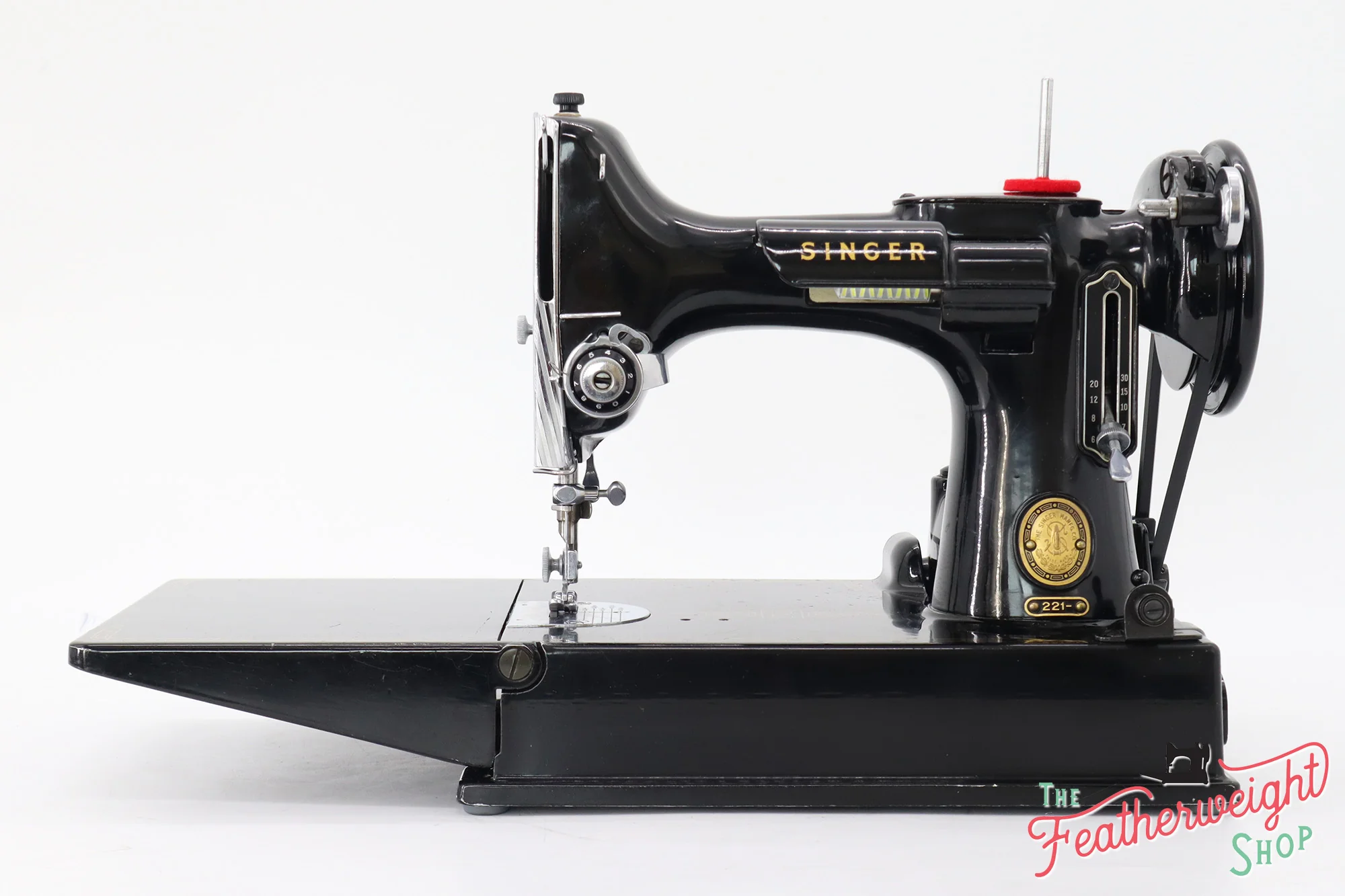 Singer Featherweight 221 Sewing Machine, AL902*** - 1955 - Image 2