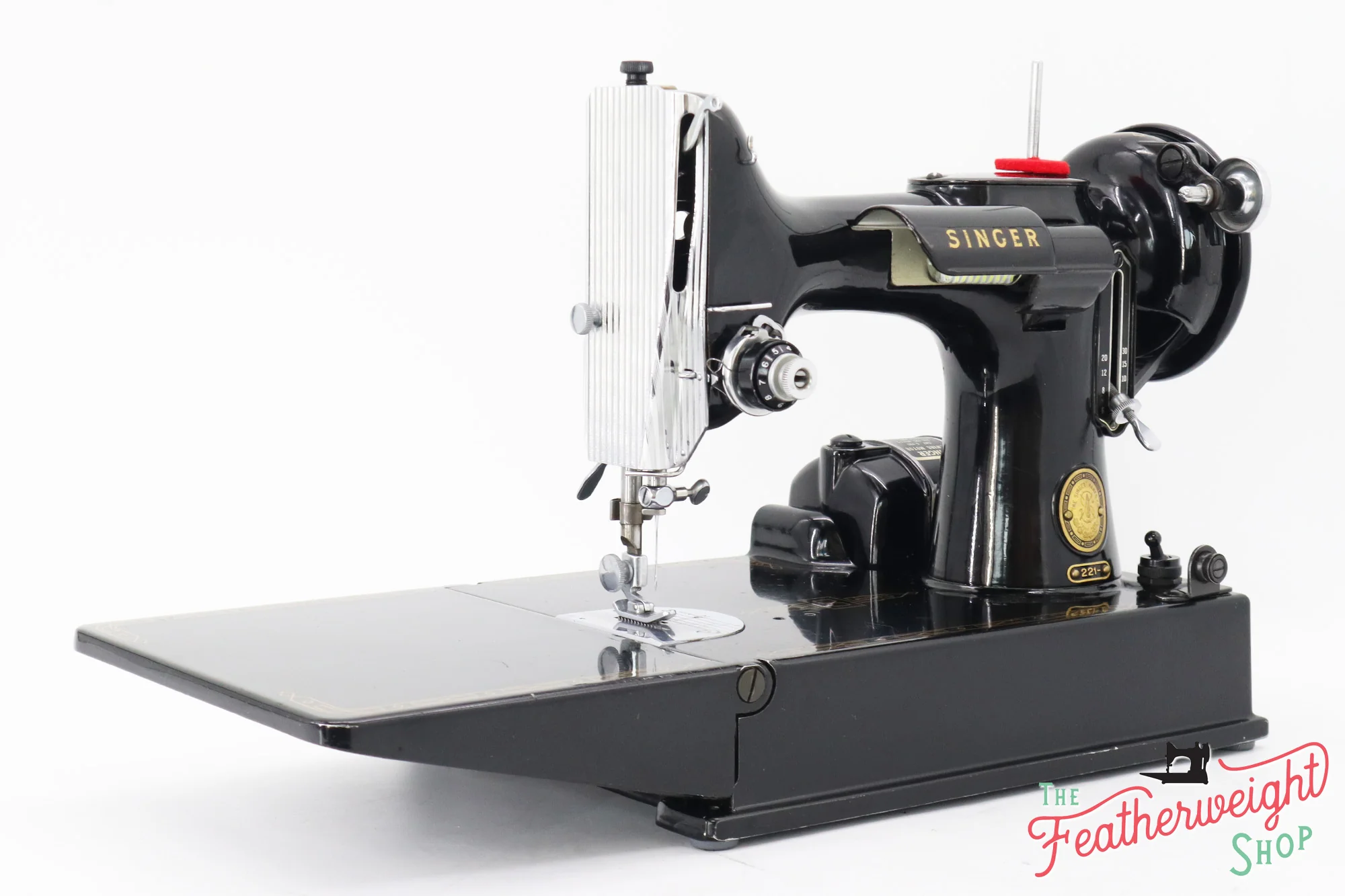 Singer Featherweight 221 Sewing Machine, AL902*** - 1955 - Image 3
