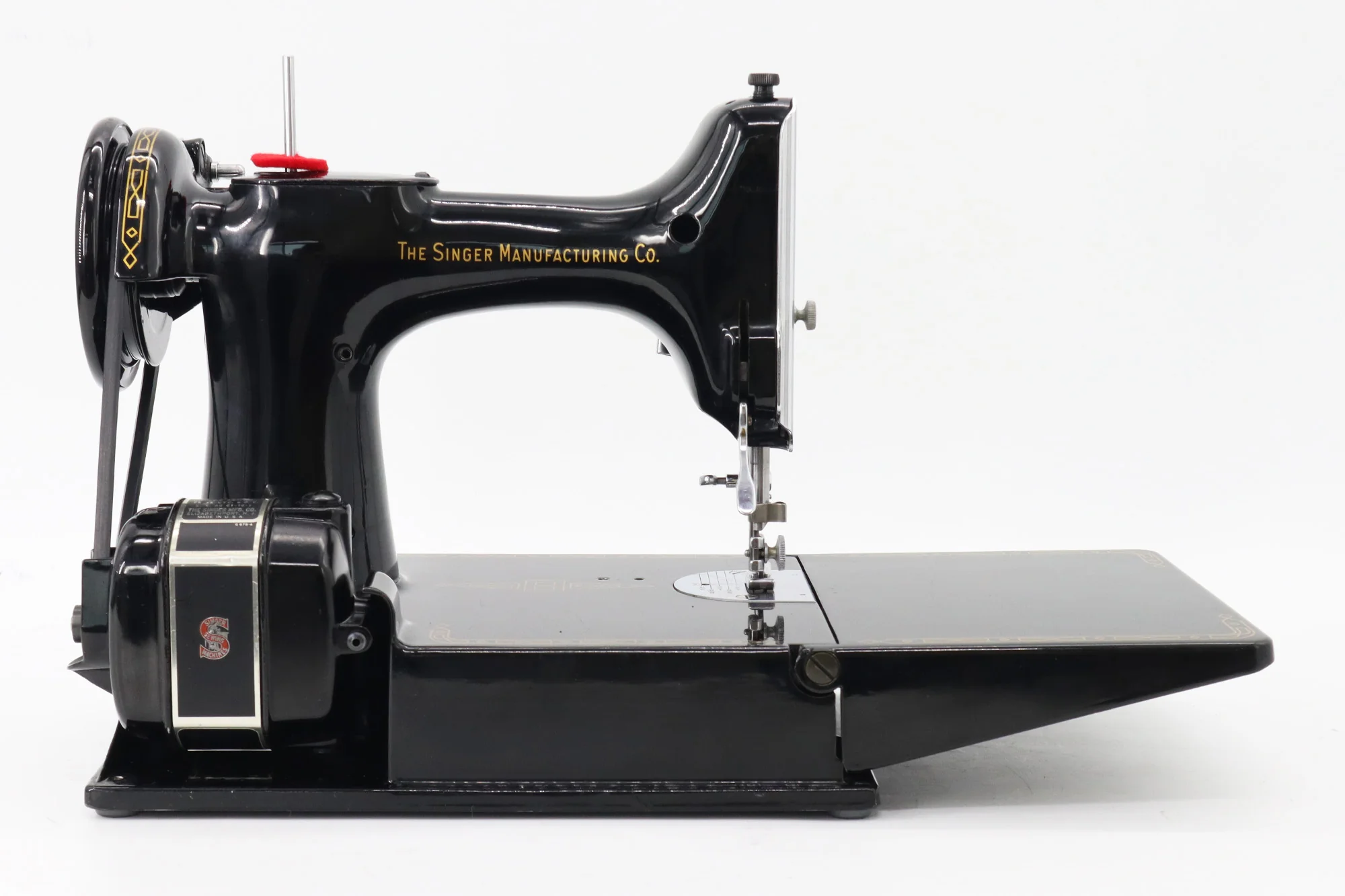 Singer Featherweight 221 Sewing Machine - AL906*** - Image 7