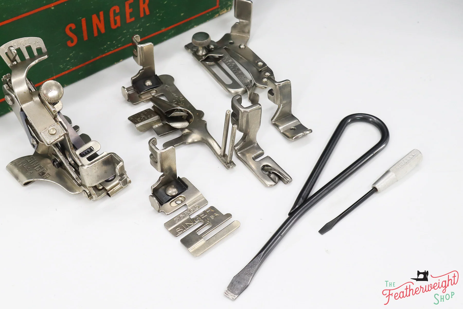 Singer Featherweight 221 Sewing Machine - AL936*** - Image 16