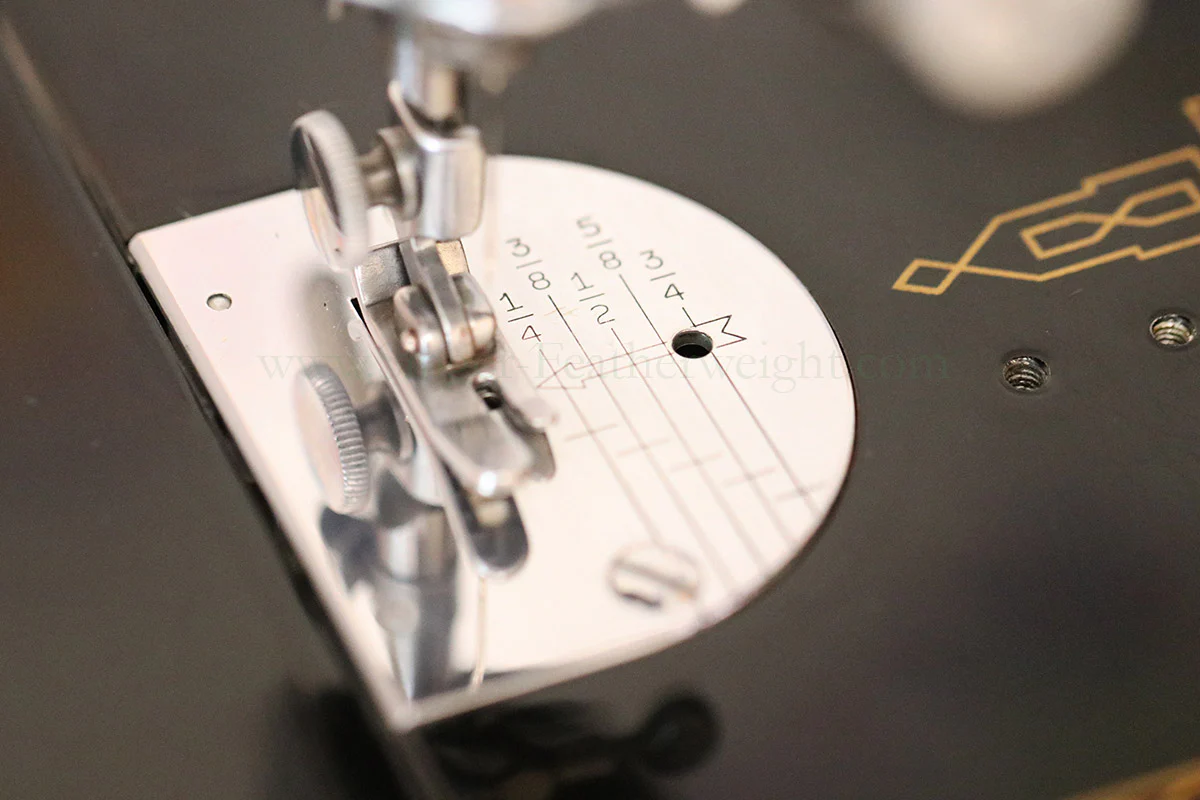 Singer Featherweight 221 Sewing Machine, AM150*** - Image 13