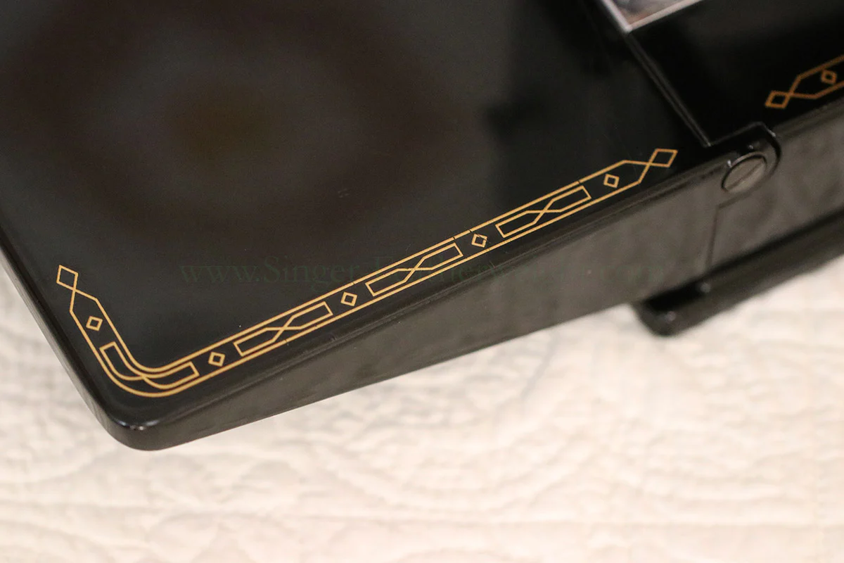 Singer Featherweight 221 Sewing Machine, AM150*** - Image 7