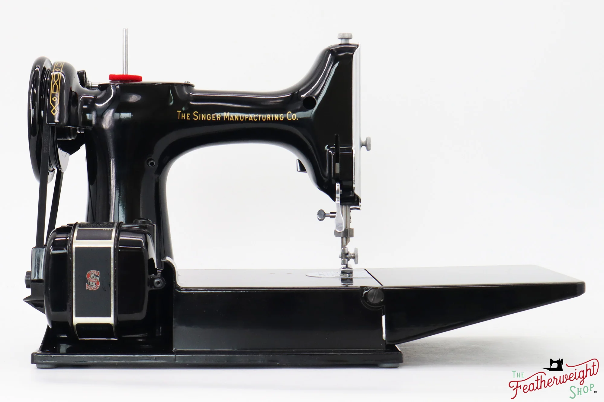 Singer Featherweight 221 Sewing Machine, AM151*** - 1955 - Image 6