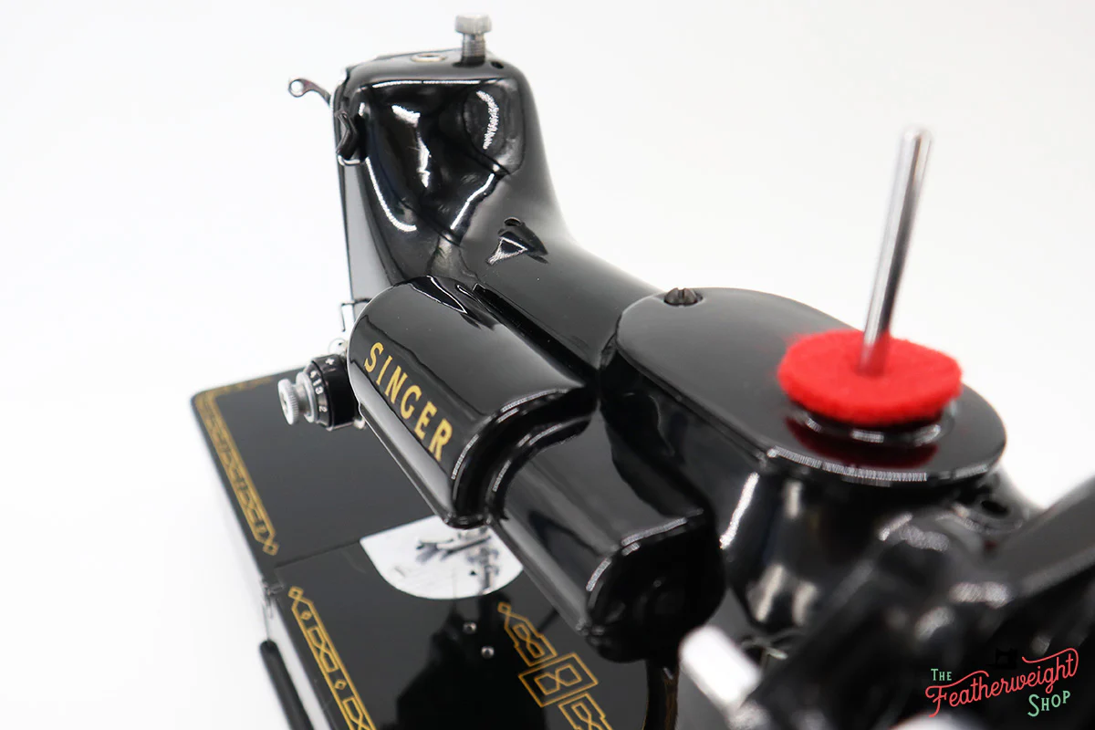 Singer Featherweight 221 Sewing Machine, AM155*** - Image 12