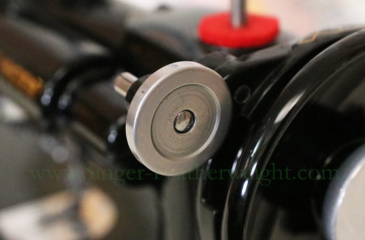 Singer Featherweight 221 Sewing Machine, AM161*** - Image 14