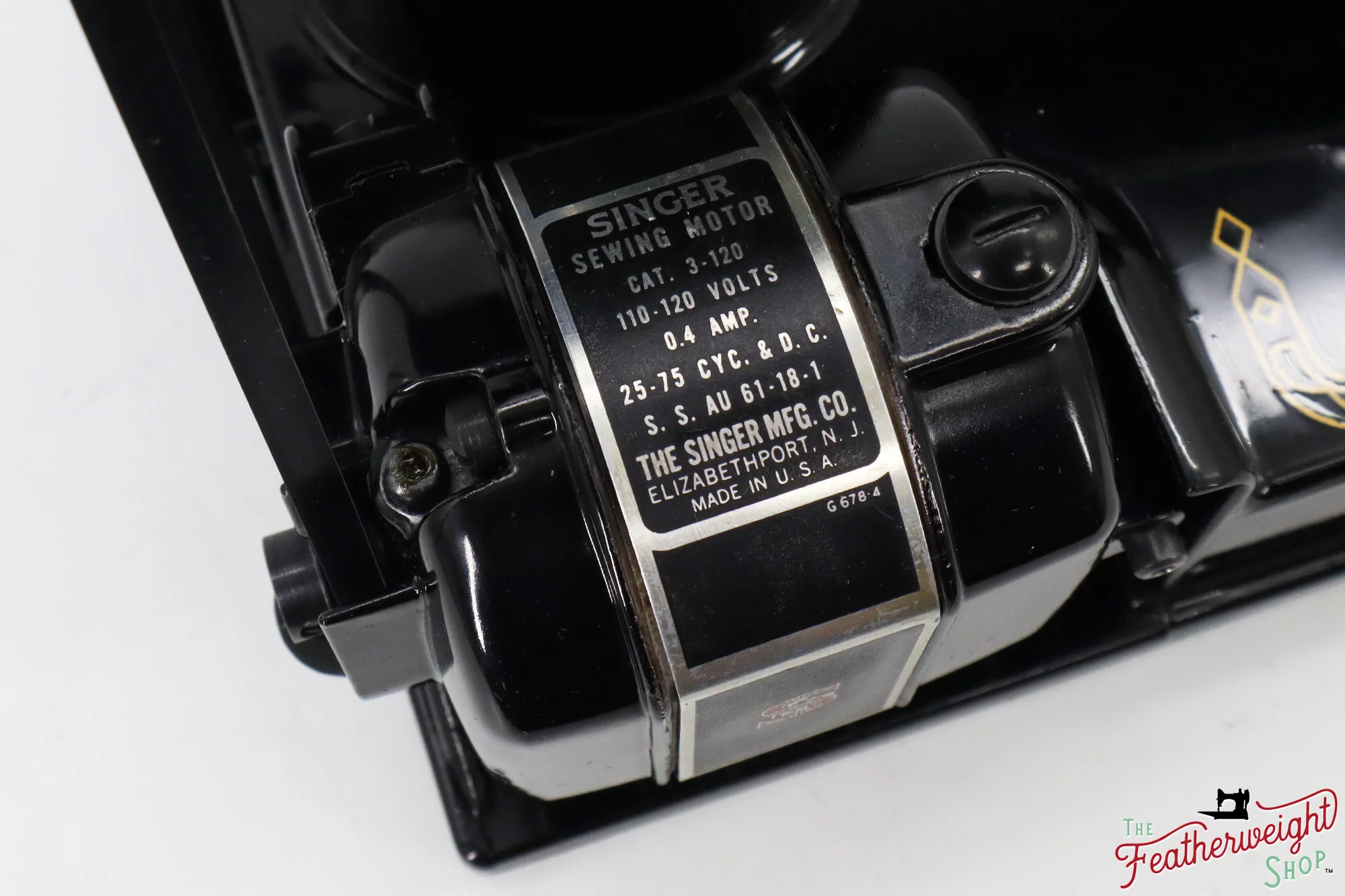 Singer Featherweight 221 Sewing Machine, AM164*** - 1955 - Image 16