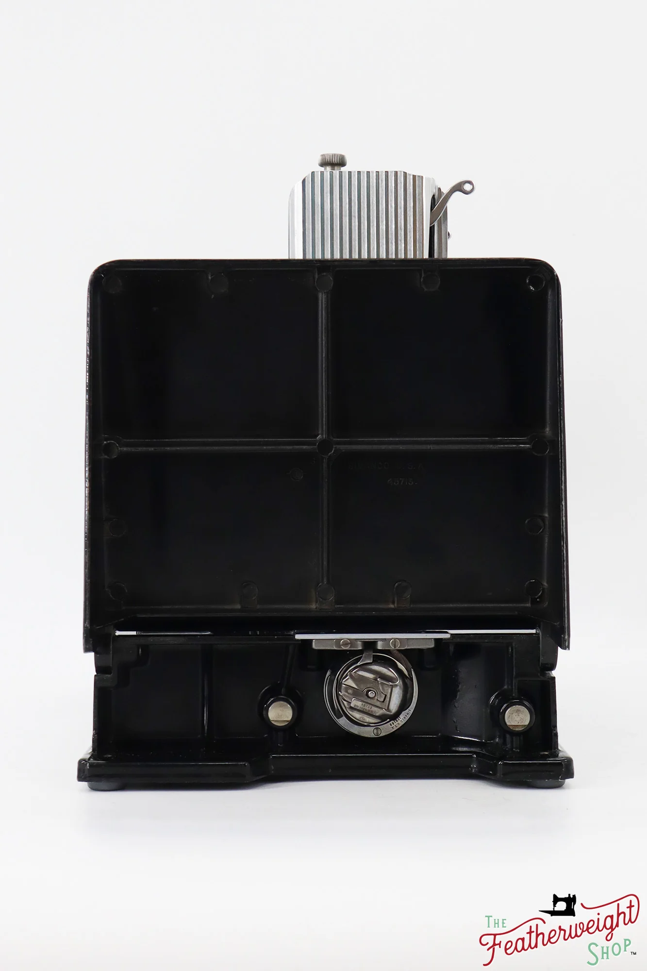 Singer Featherweight 221 Sewing Machine, AM164*** - 1955 - Image 4