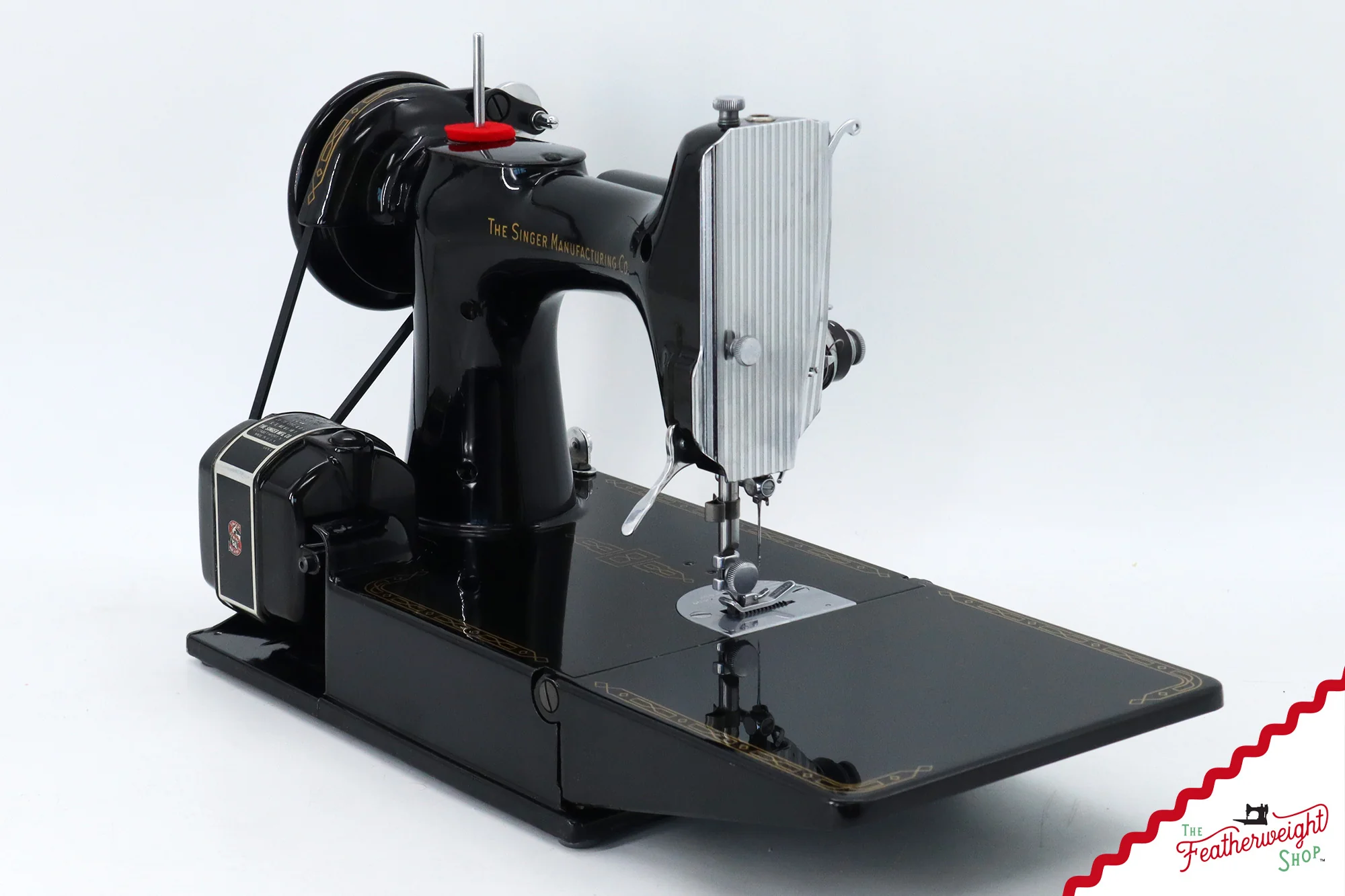 Singer Featherweight 221 Sewing Machine, AM167*** - 1955 - Image 5