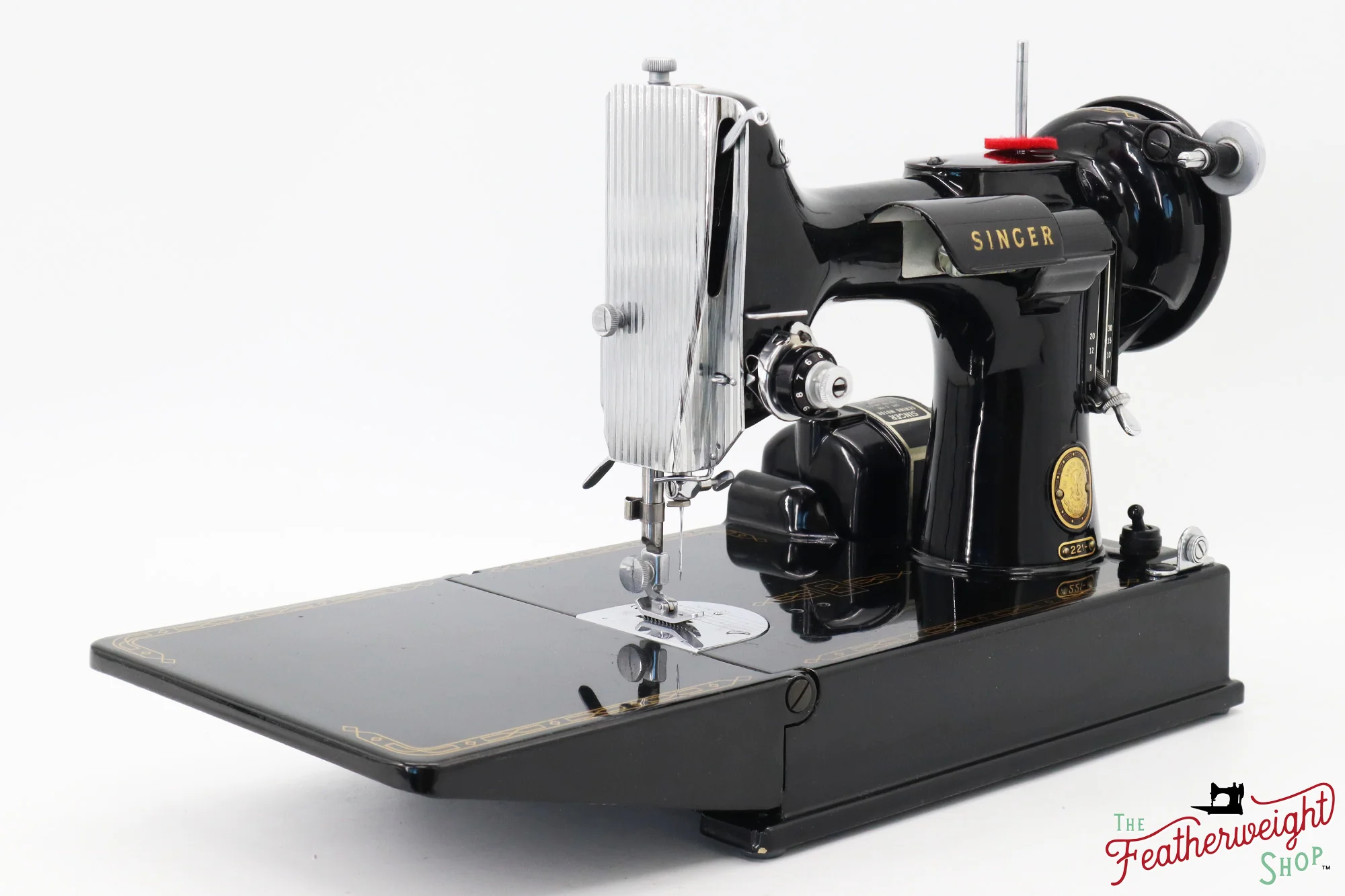 Singer Featherweight 221 Sewing Machine, AM185*** - 1955 - Image 4