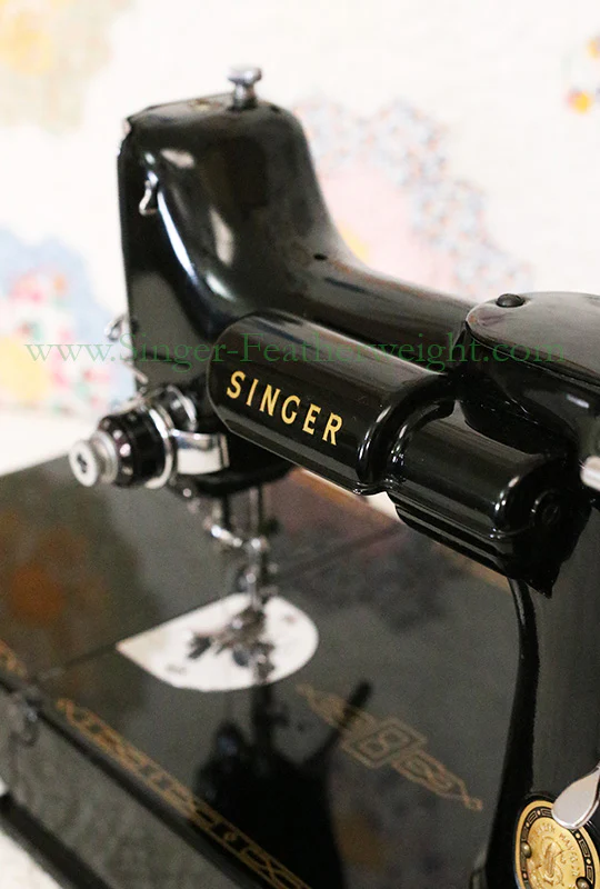 Singer Featherweight 221 Sewing Machine, AM186*** - Image 14