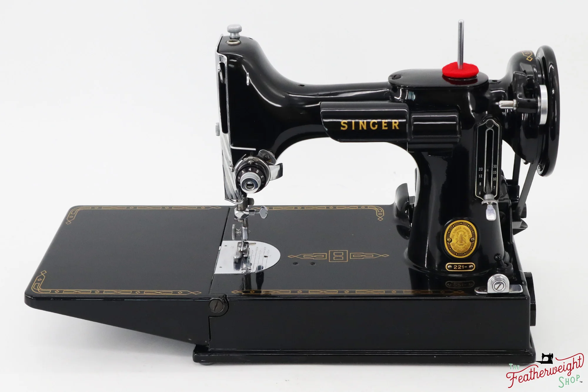 Singer Featherweight 221 Sewing Machine, AM364*** - 1956 - Image 2