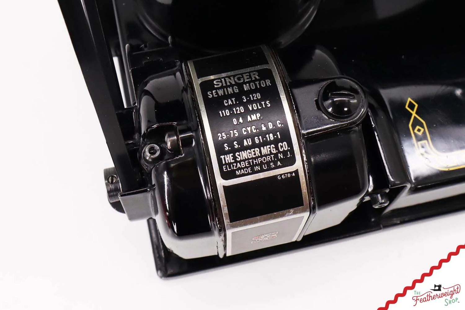 Singer Featherweight 221 Sewing Machine, AM369*** - 1956 - Image 16