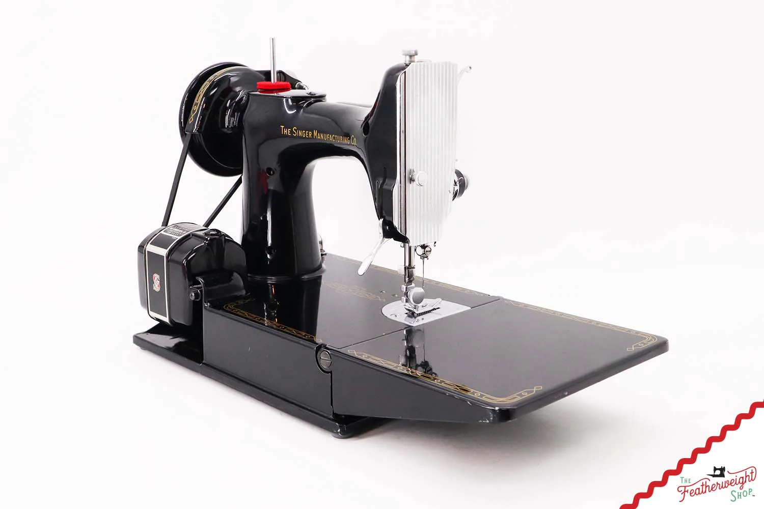 Singer Featherweight 221 Sewing Machine, AM369*** - 1956 - Image 6