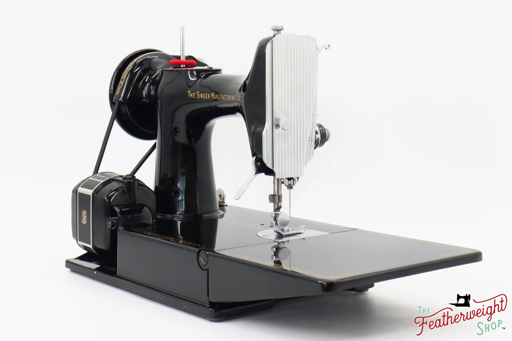 Singer Featherweight 221 Sewing Machine, AM380*** - 1956 - Image 5