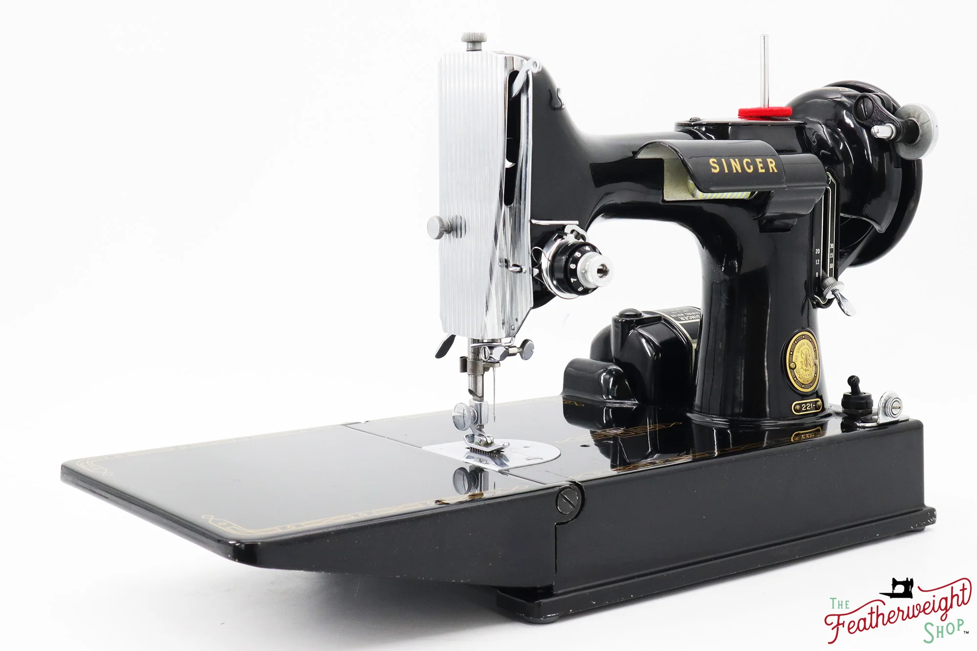 Singer Featherweight 221 Sewing Machine, AM385*** - 1956 - Image 3