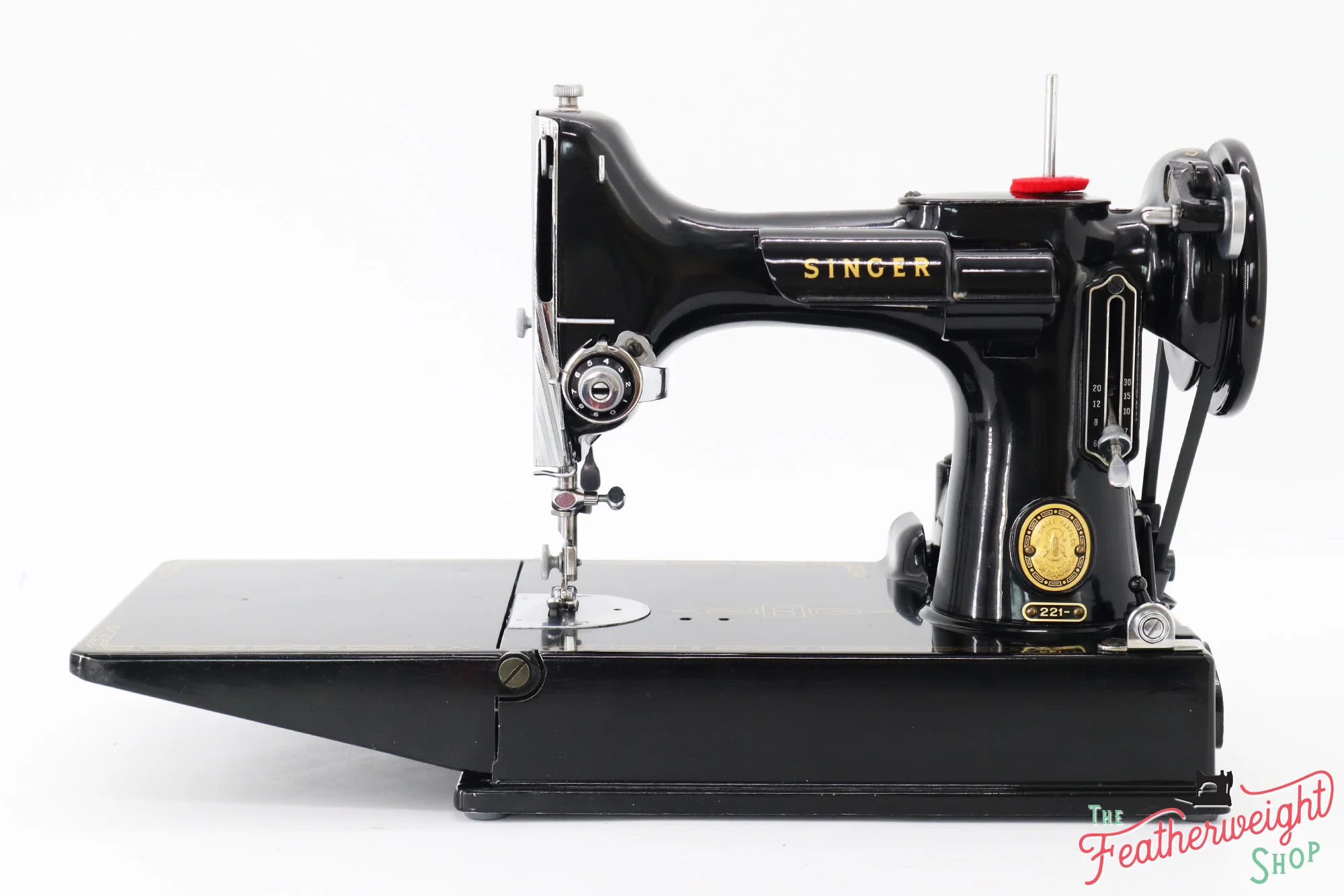 Singer Featherweight 221 Sewing Machine, AM386*** - Image 2