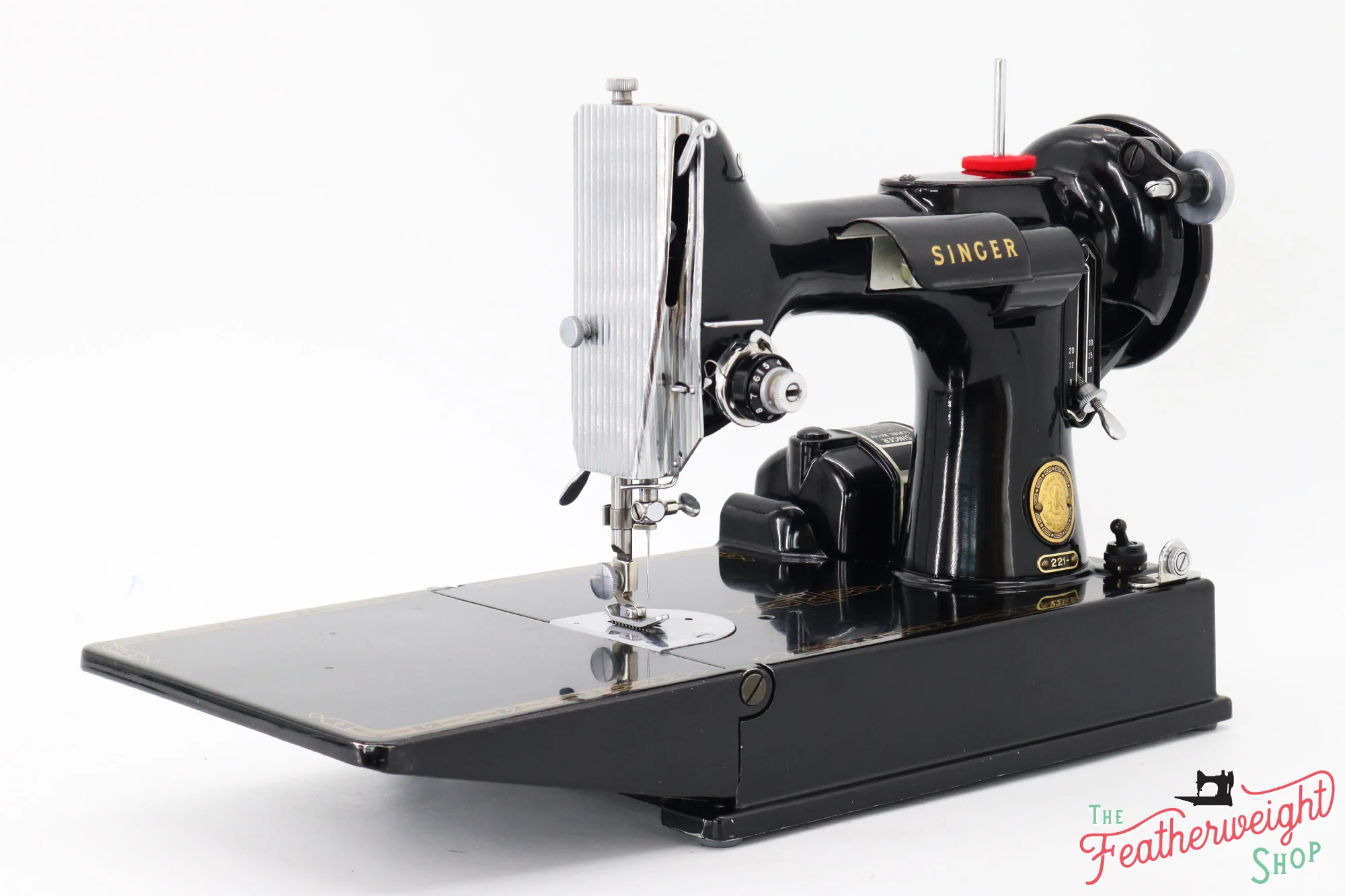 Singer Featherweight 221 Sewing Machine, AM386*** - Image 3