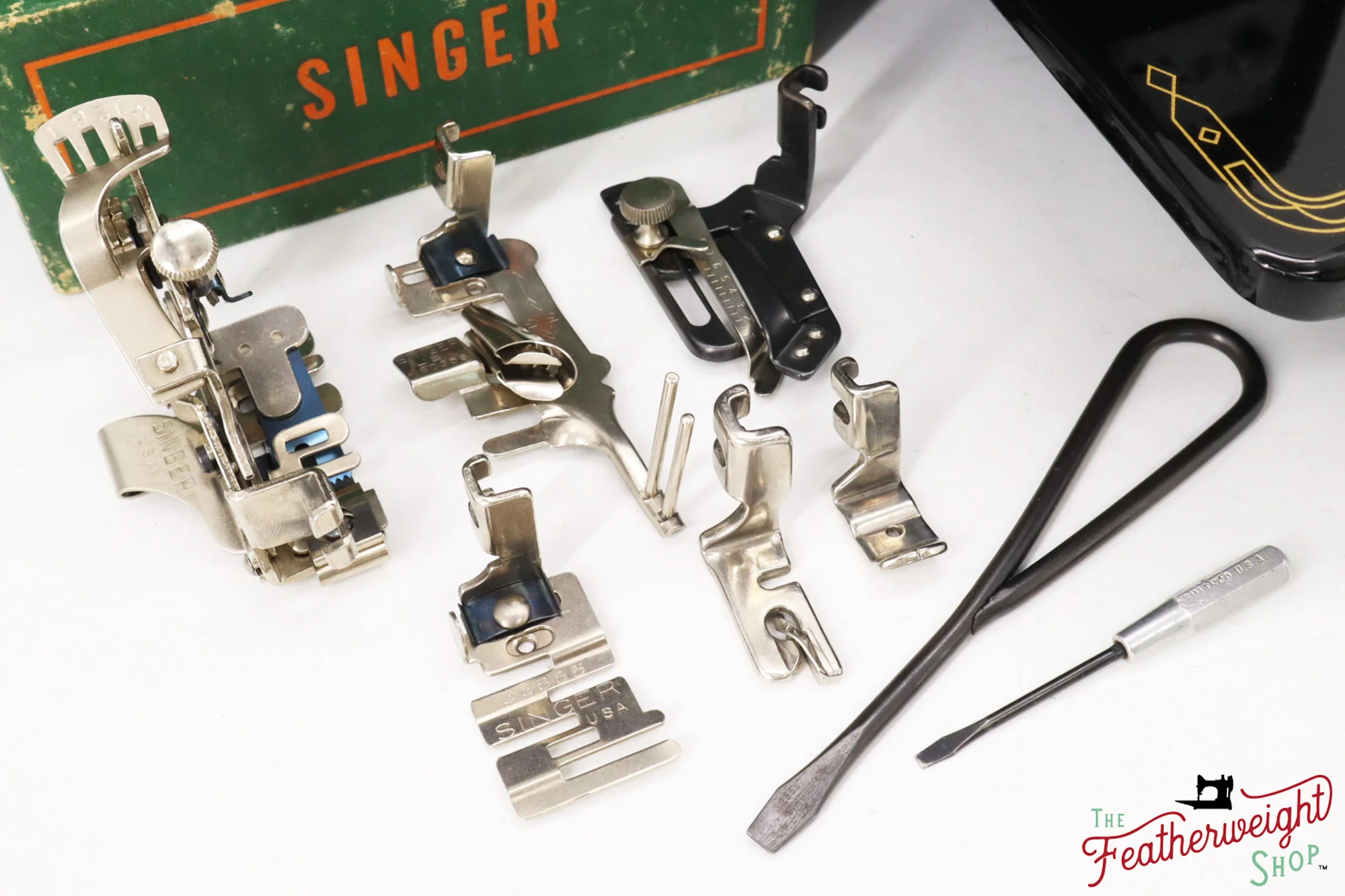 Singer Featherweight 221 Sewing Machine, AM388*** - 1956 - Image 16