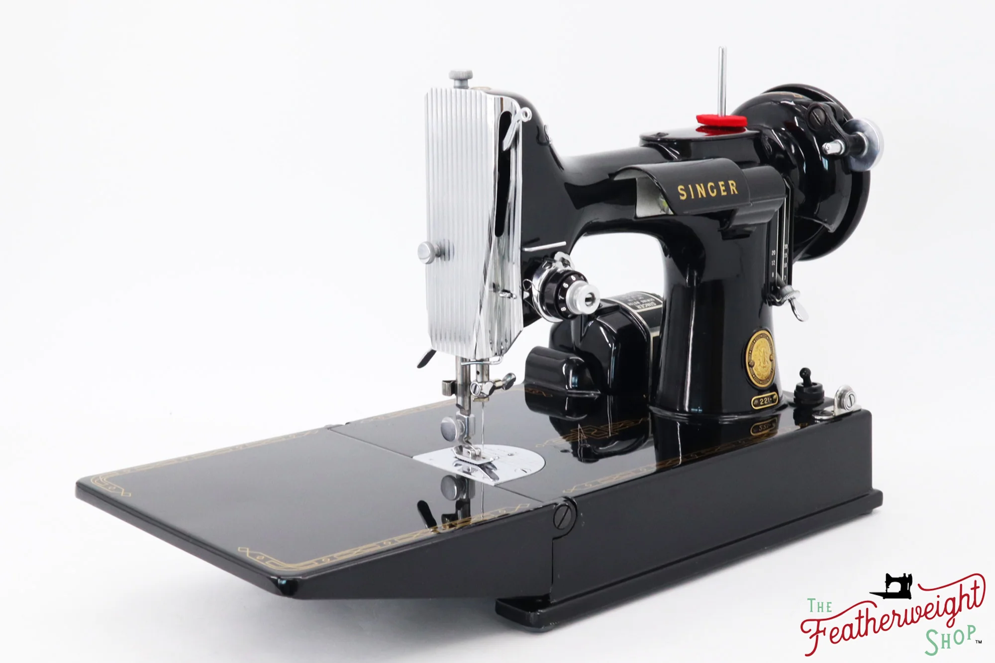 Singer Featherweight 221 Sewing Machine, AM388*** - 1956 - Image 3