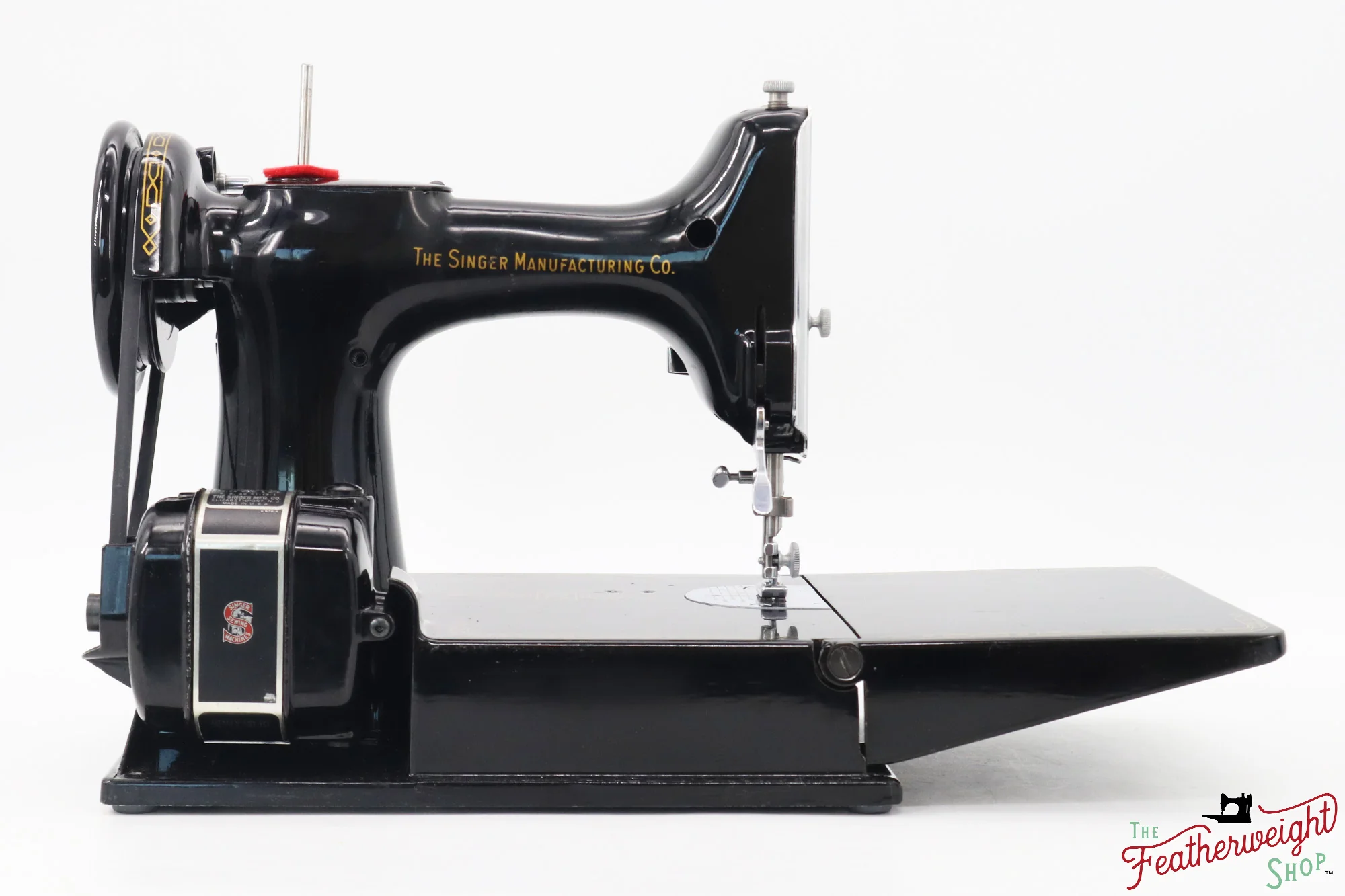 Singer Featherweight 221 Sewing Machine, AM389*** - 1956 - Image 6