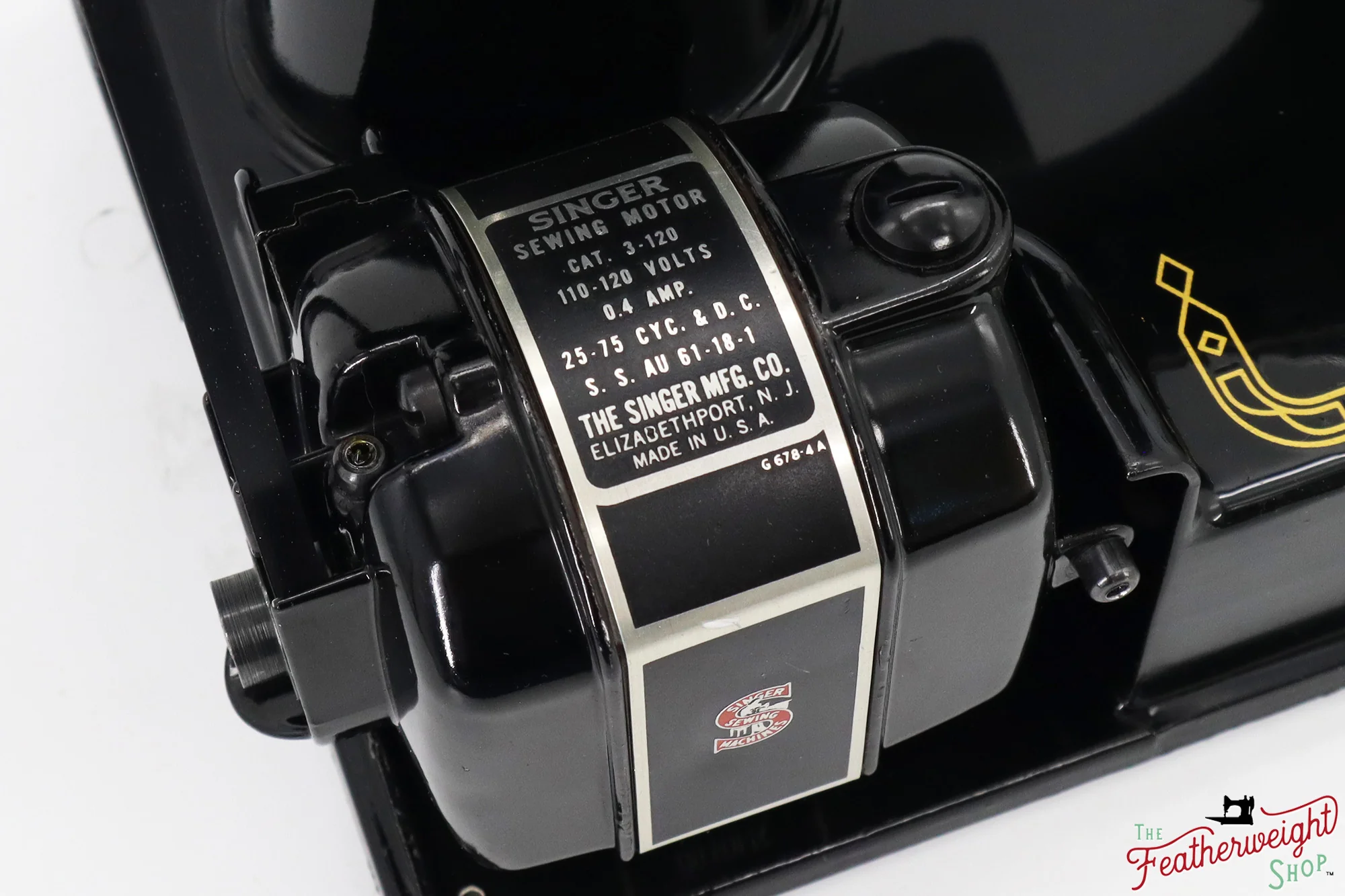 Singer Featherweight 221 Sewing Machine, AM391*** - 1956 - Image 18
