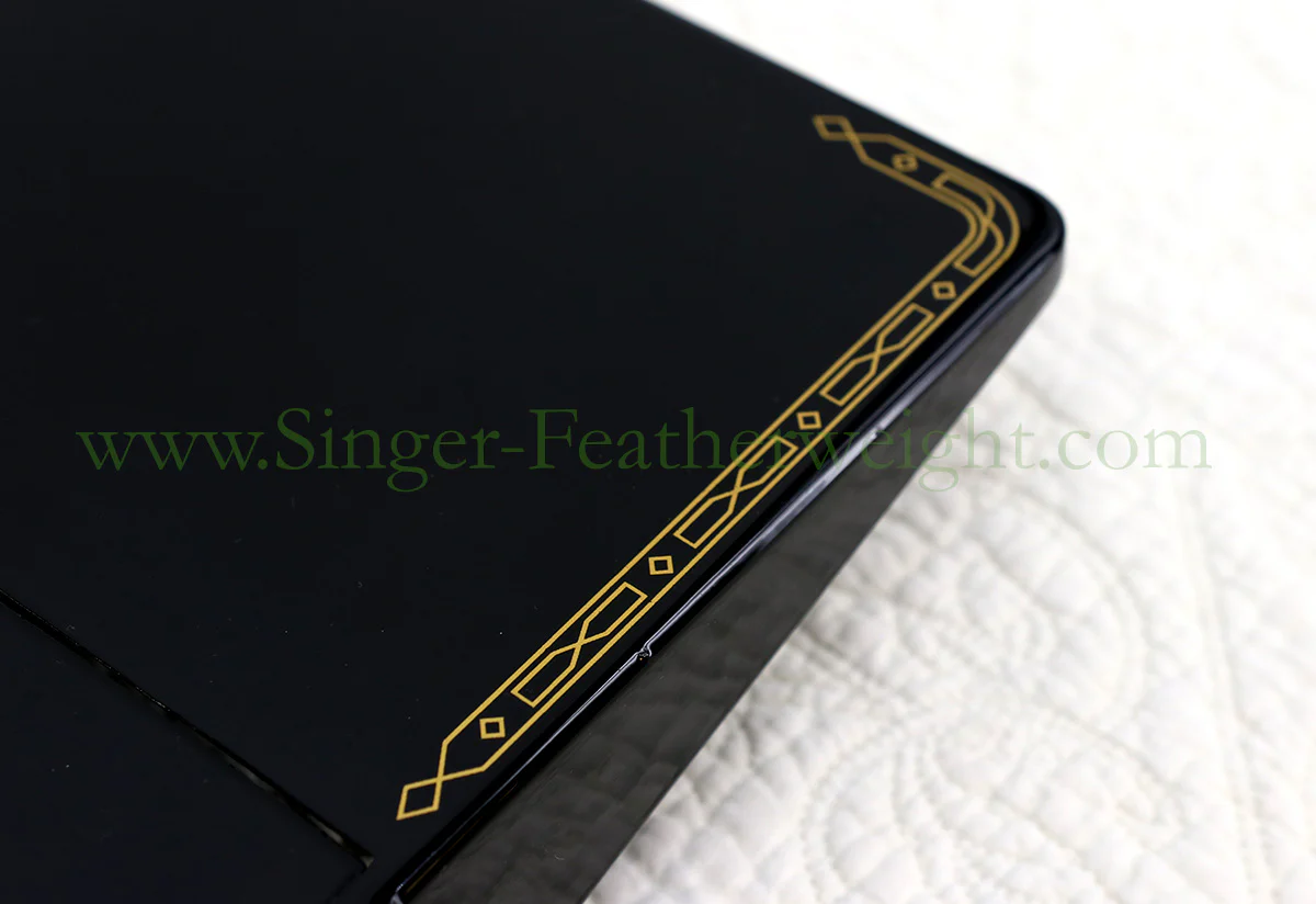 Singer Featherweight 221 Sewing Machine, AM404*** - Image 10
