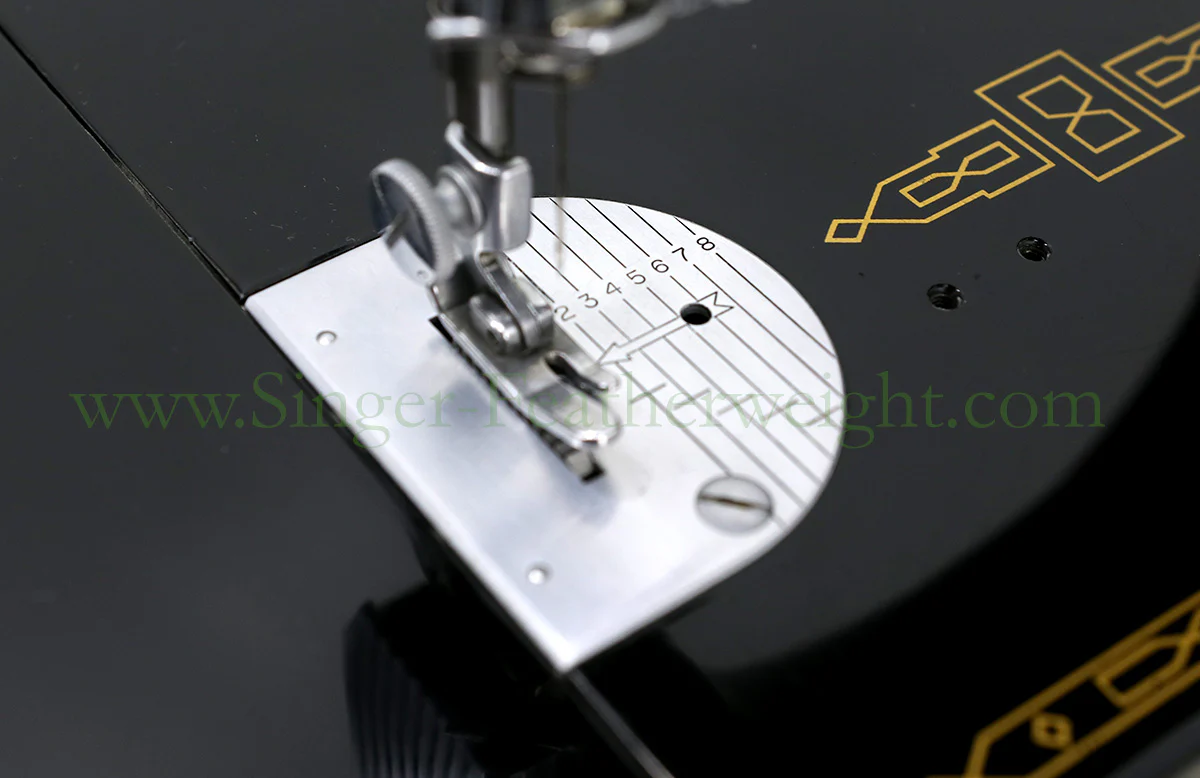 Singer Featherweight 221 Sewing Machine, AM404*** - Image 14