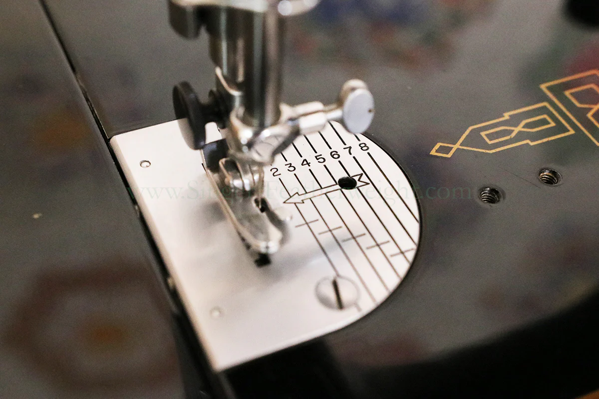 Singer Featherweight 221 Sewing Machine, AM408*** - Image 13