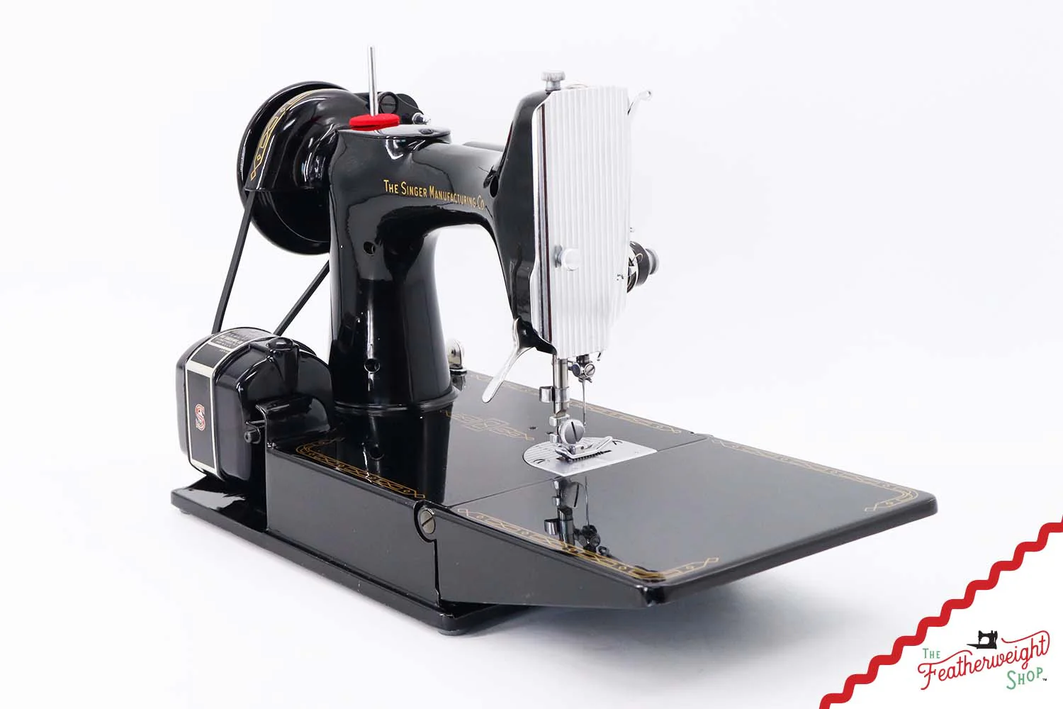 Singer Featherweight 221 Sewing Machine, AM659*** - 1957 - Image 5