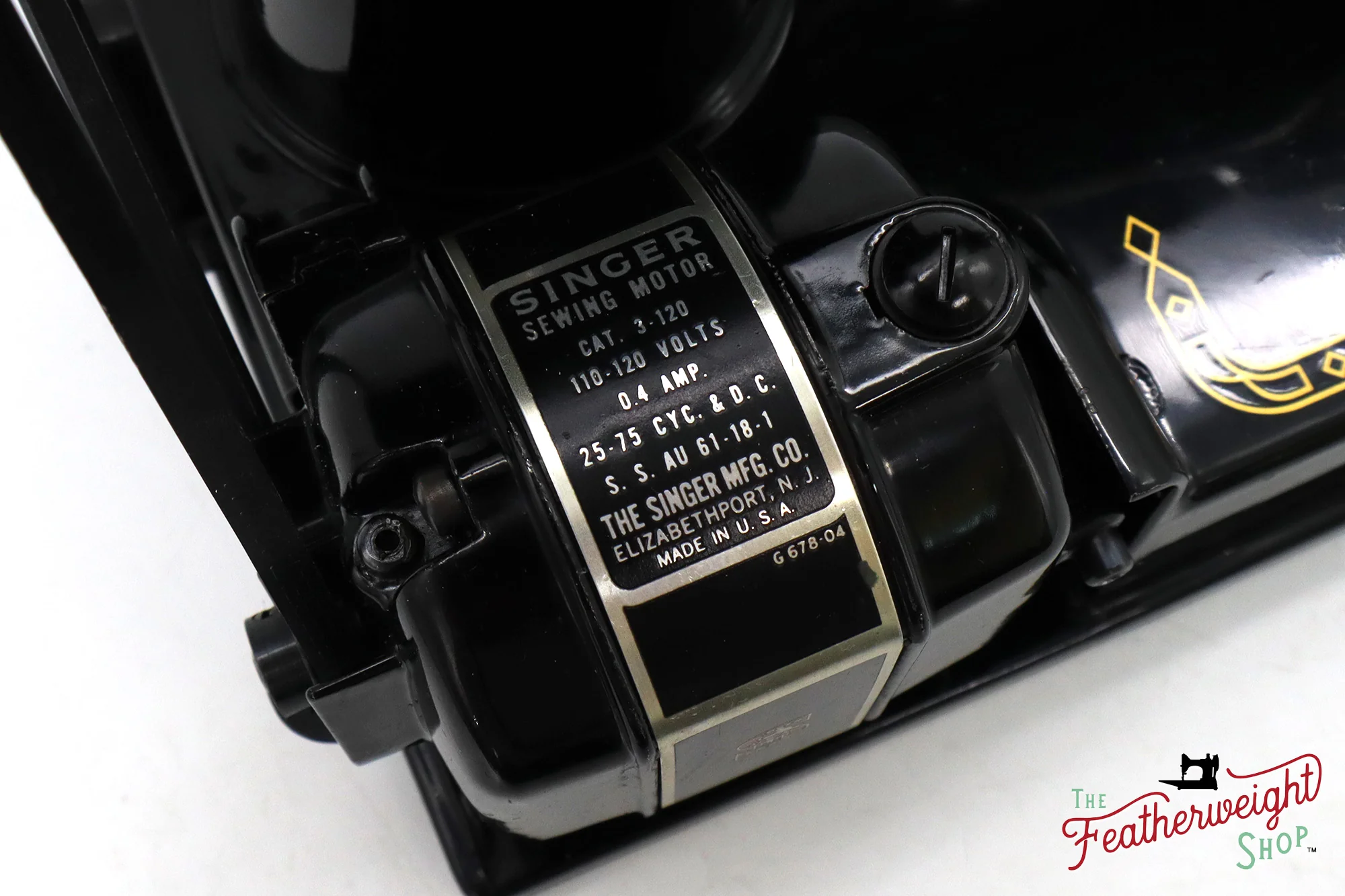 Singer Featherweight 221 Sewing Machine, AM660*** - 1957 - Image 16
