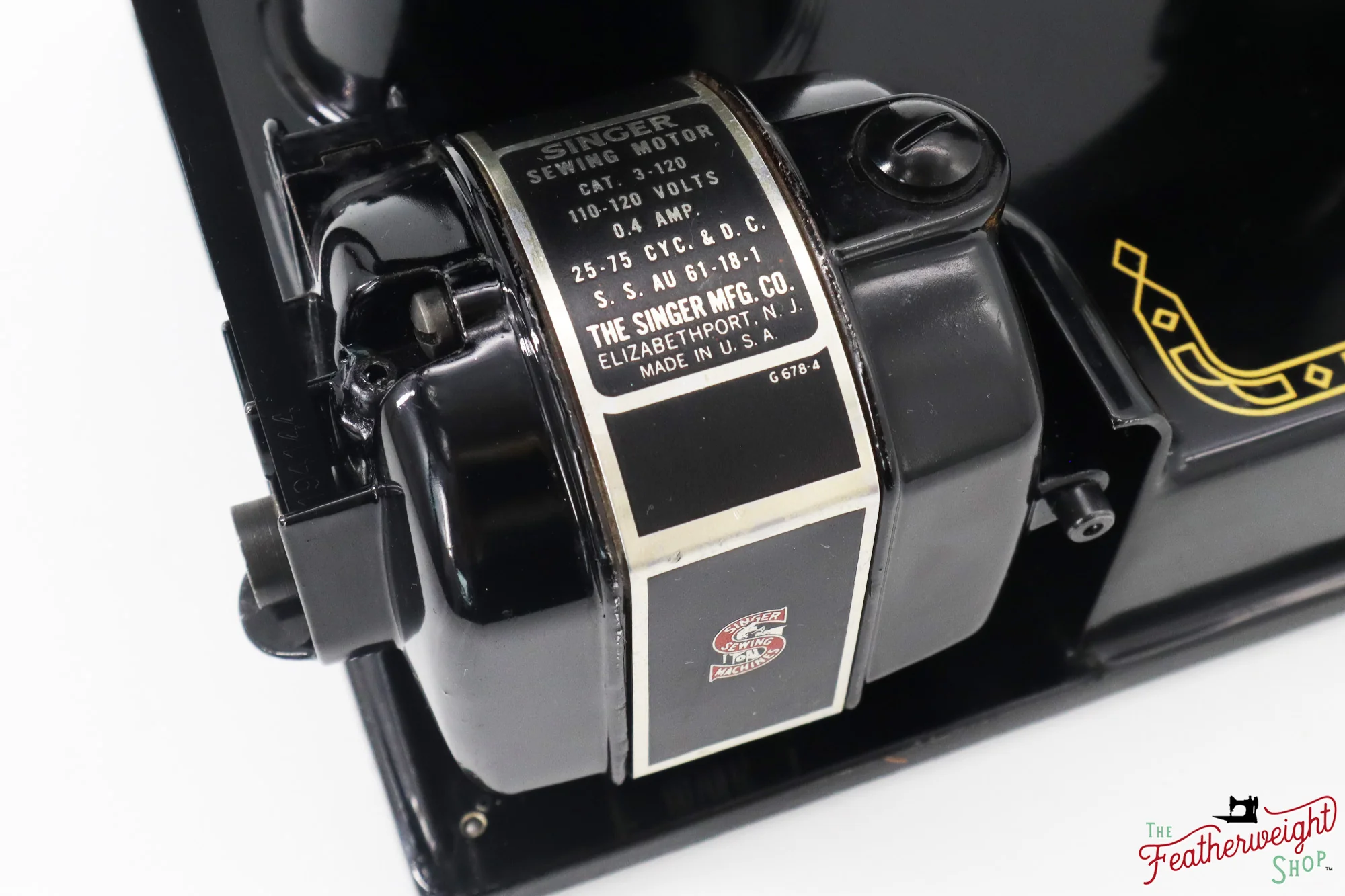 Singer Featherweight 221 Sewing Machine, AM661*** - 1957 - Image 14