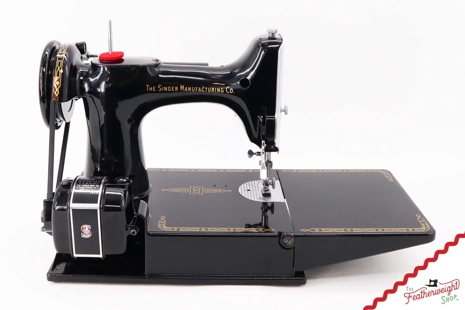 Singer Featherweight 221 Sewing Machine, AM695*** - 1957 - Image 6