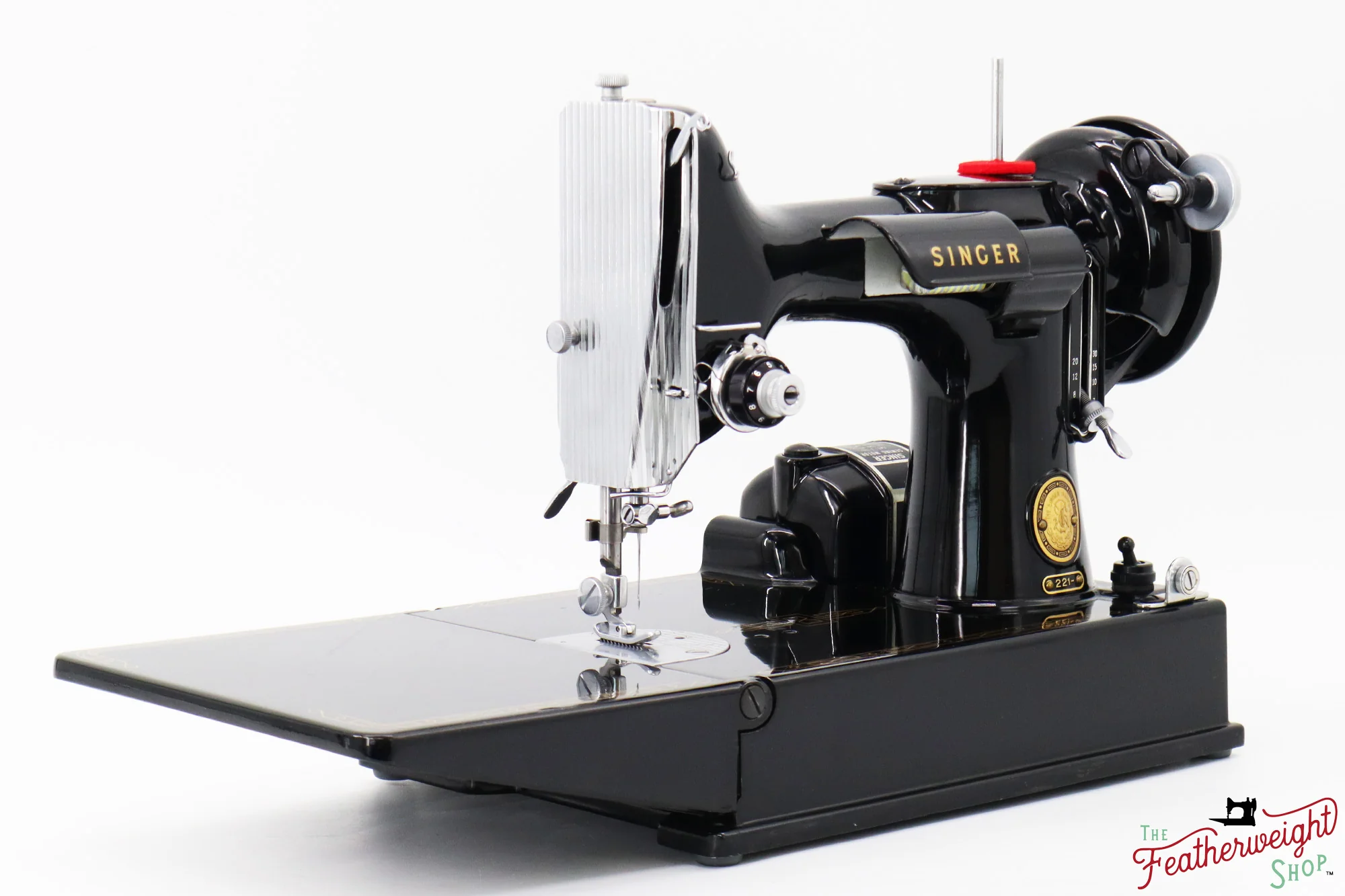Singer Featherweight 221 Sewing Machine, AM698*** - 1957 - Image 3