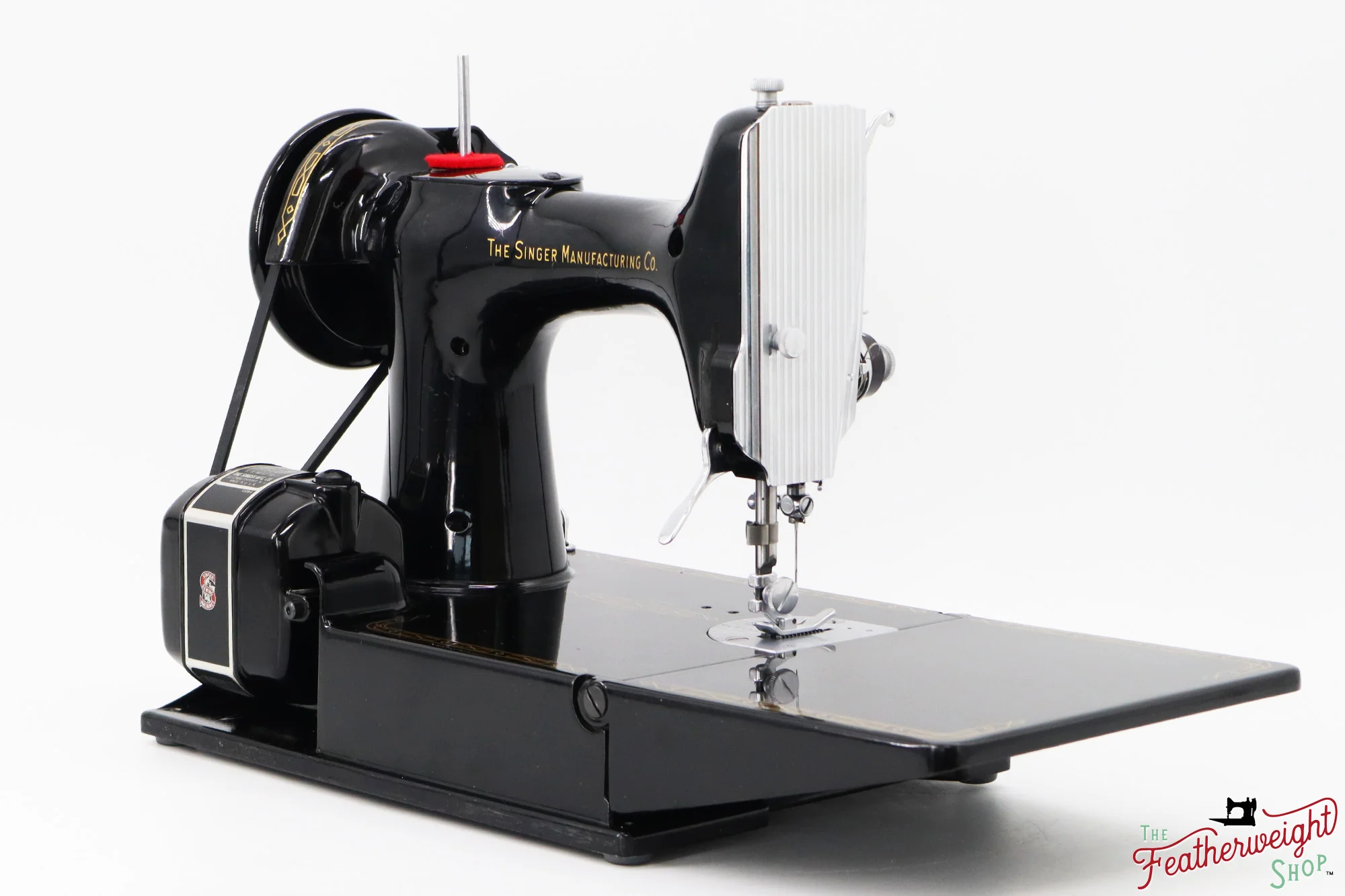 Singer Featherweight 221 Sewing Machine, AM698*** - 1957 - Image 5