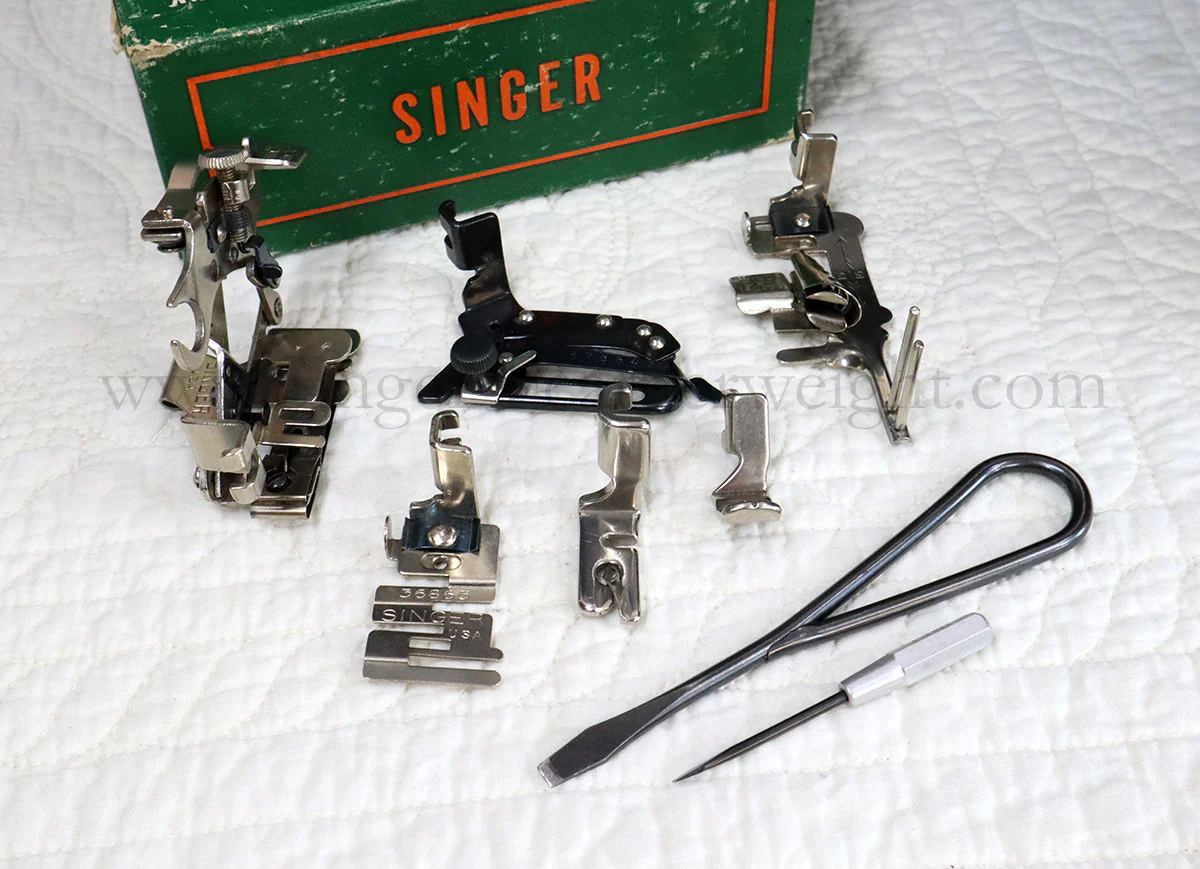 Singer Featherweight 221 Sewing Machine, AM776*** - Image 21