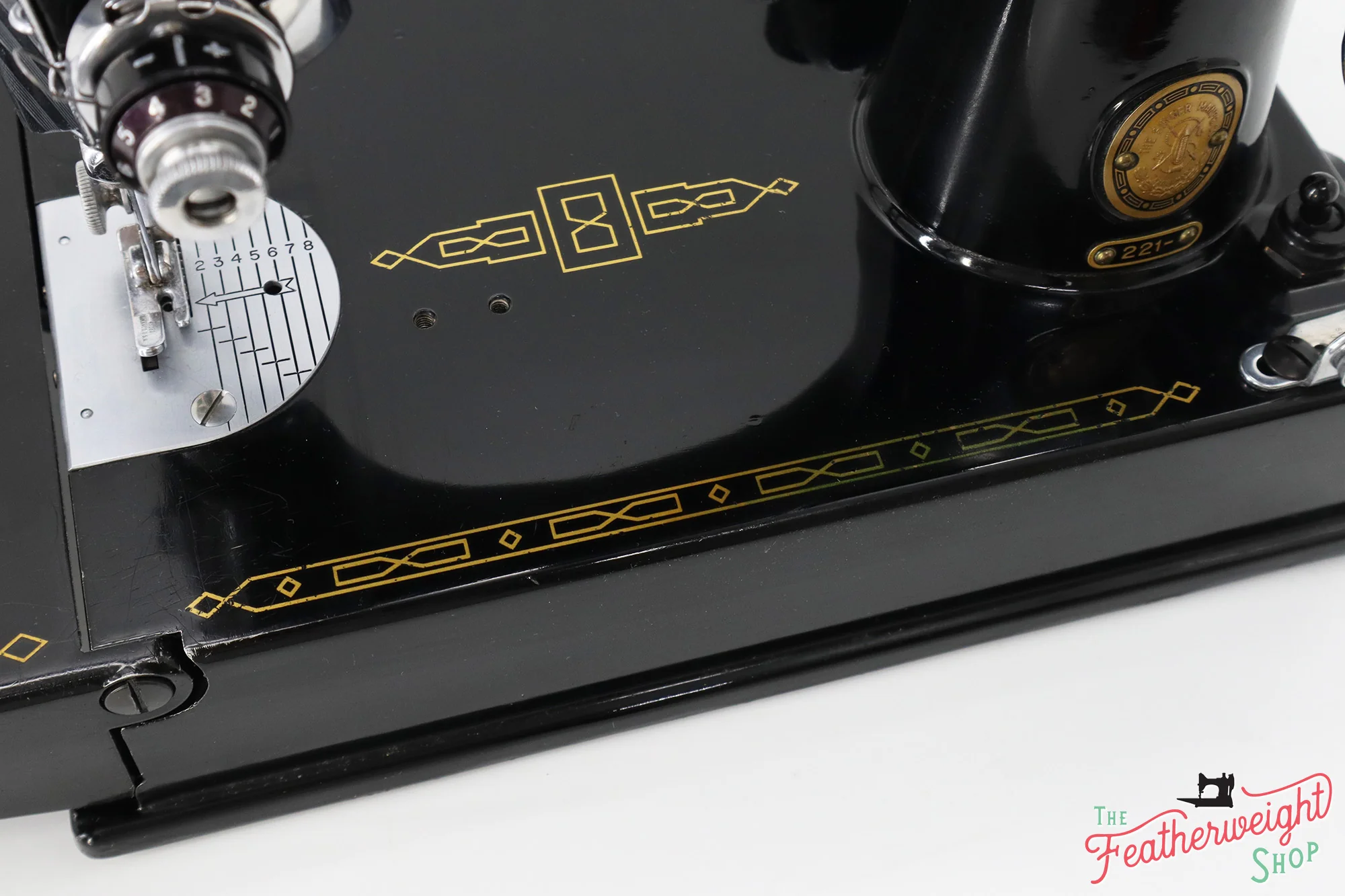 Singer Featherweight 221 Sewing Machine, AM783*** - Image 9