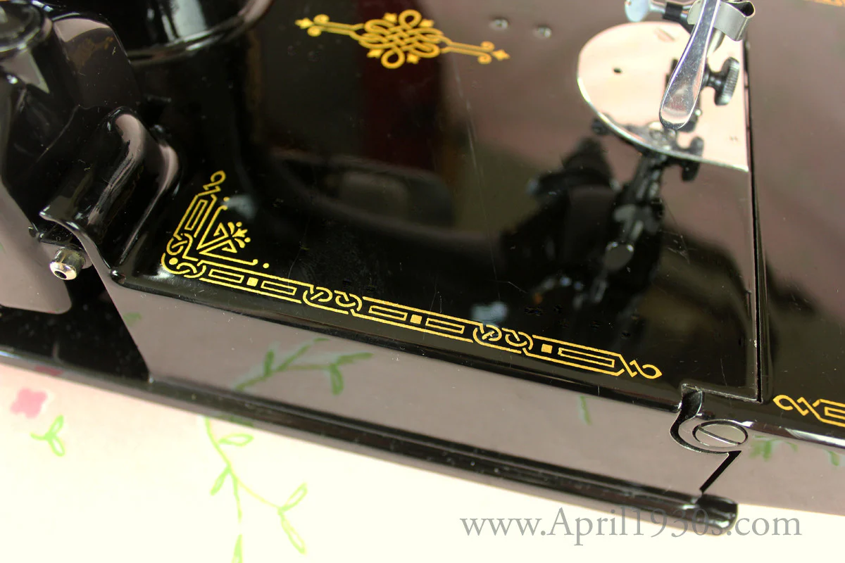 Singer Featherweight 221 Sewing Machine, BLACKSIDE AG004*** (SOLD) - Image 18