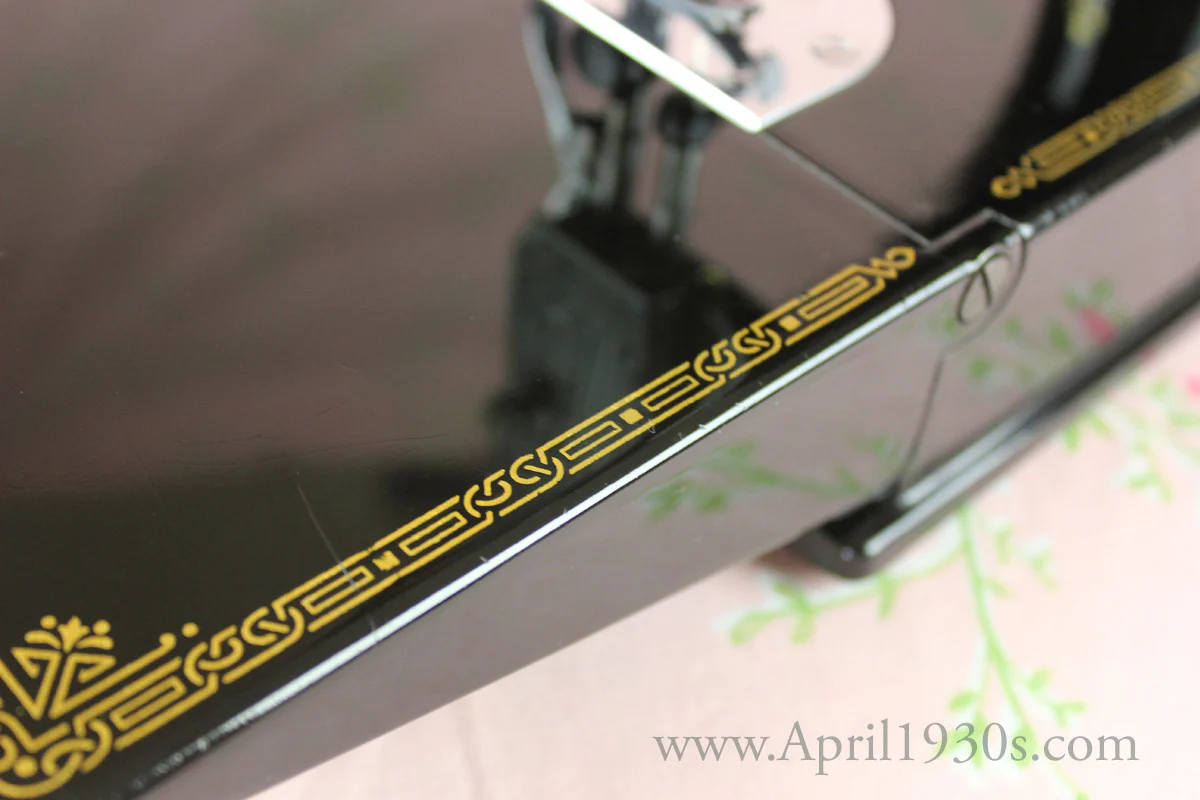 Singer Featherweight 221 Sewing Machine, BLACKSIDE AG004*** (SOLD) - Image 20