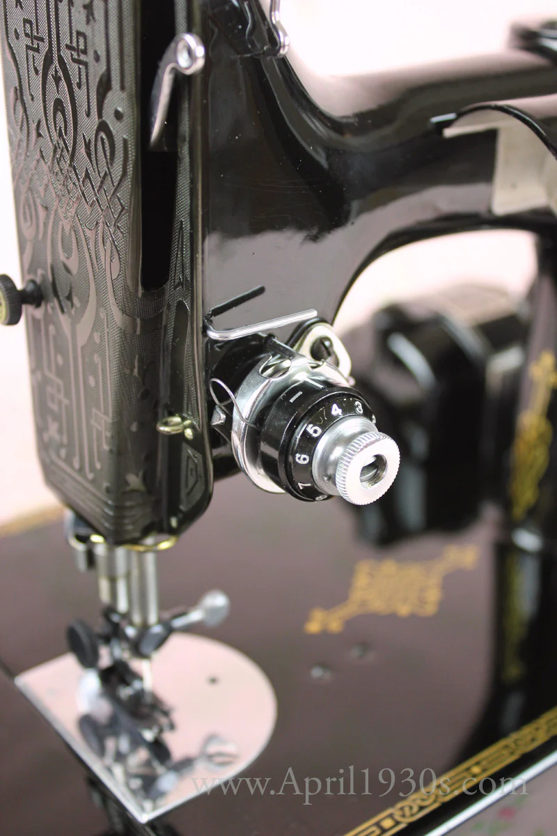 Singer Featherweight 221 Sewing Machine, BLACKSIDE AG004*** (SOLD) - Image 9