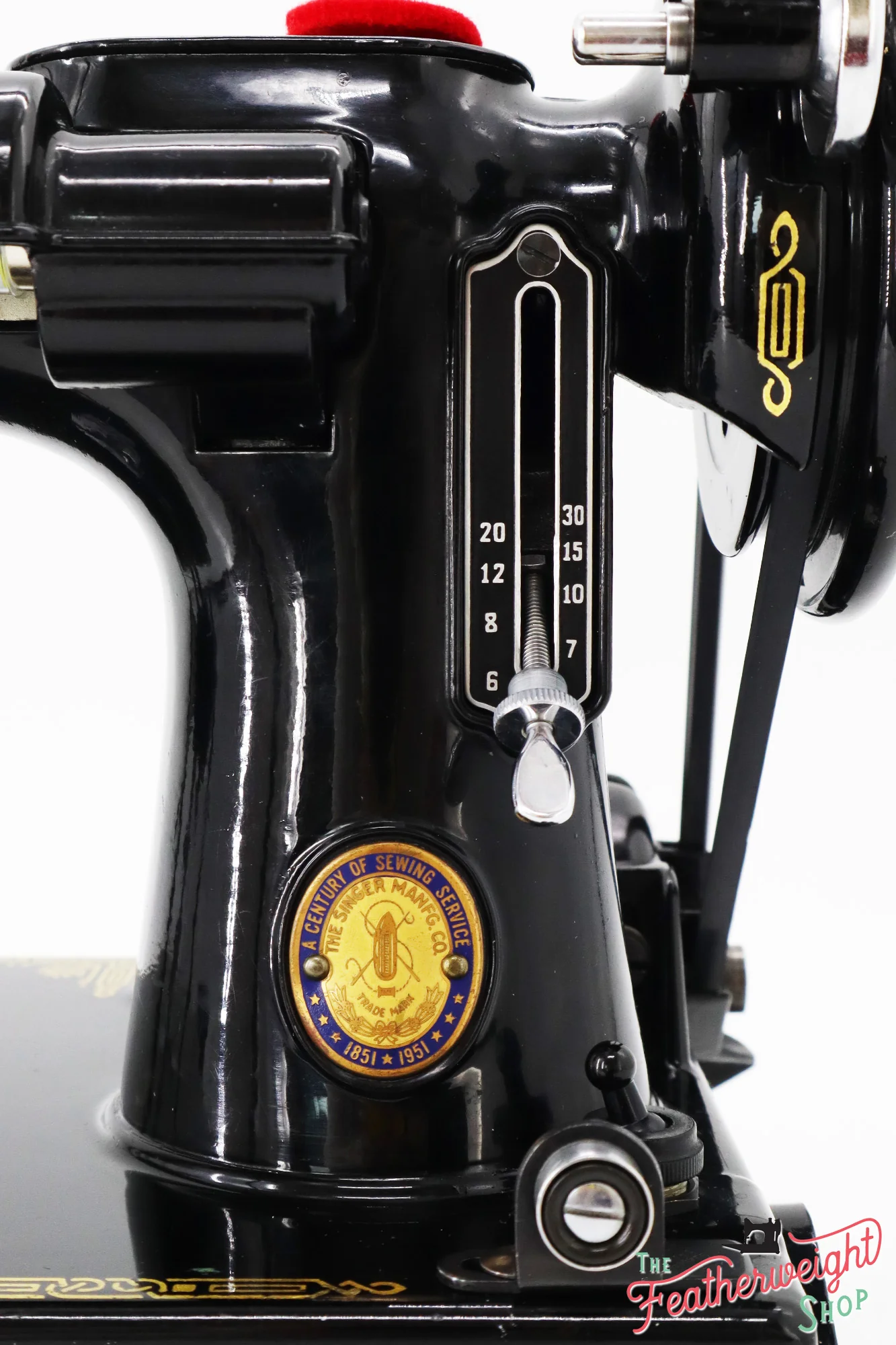 Singer Featherweight 221 Sewing Machine, Centennial: AJ629*** - Image 15