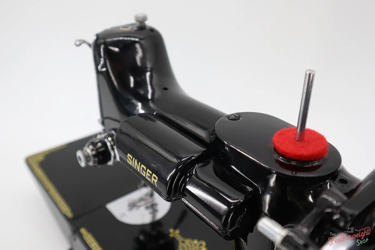 Singer Featherweight 221 Sewing Machine, Centennial: AJ788*** - Image 15