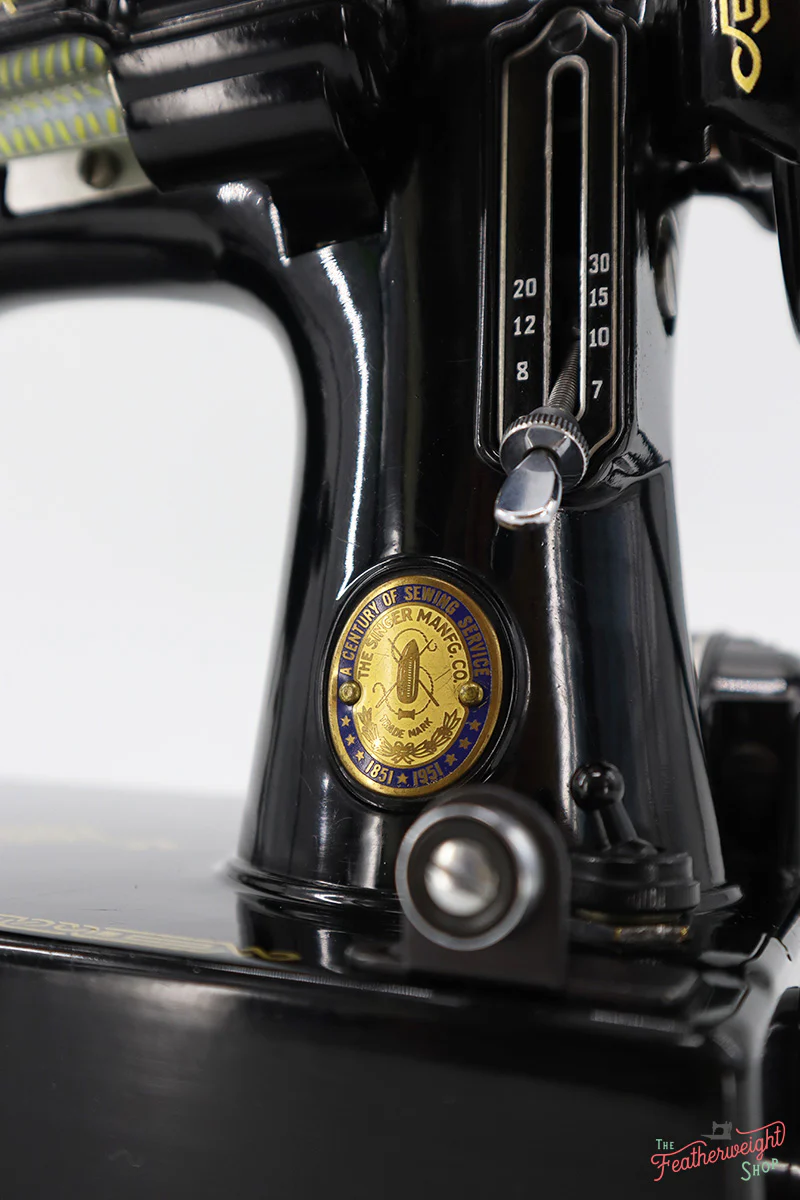 Singer Featherweight 221 Sewing Machine, Centennial: AJ788*** - Image 2