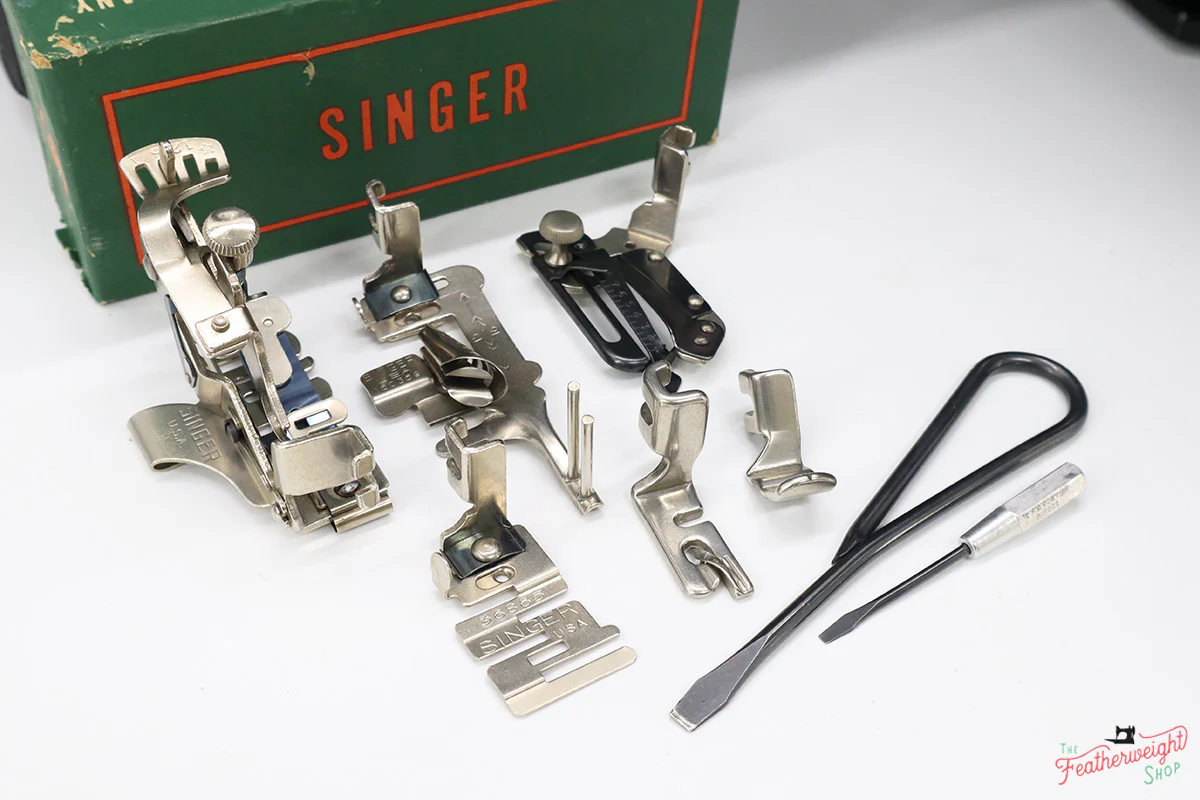 Singer Featherweight 221 Sewing Machine, Centennial: AJ915*** - Image 19