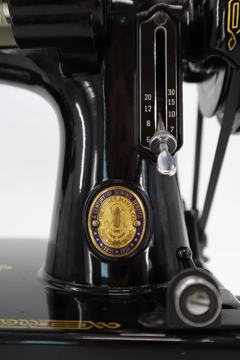 Singer Featherweight 221 Sewing Machine, Centennial: AJ917*** - Image 16